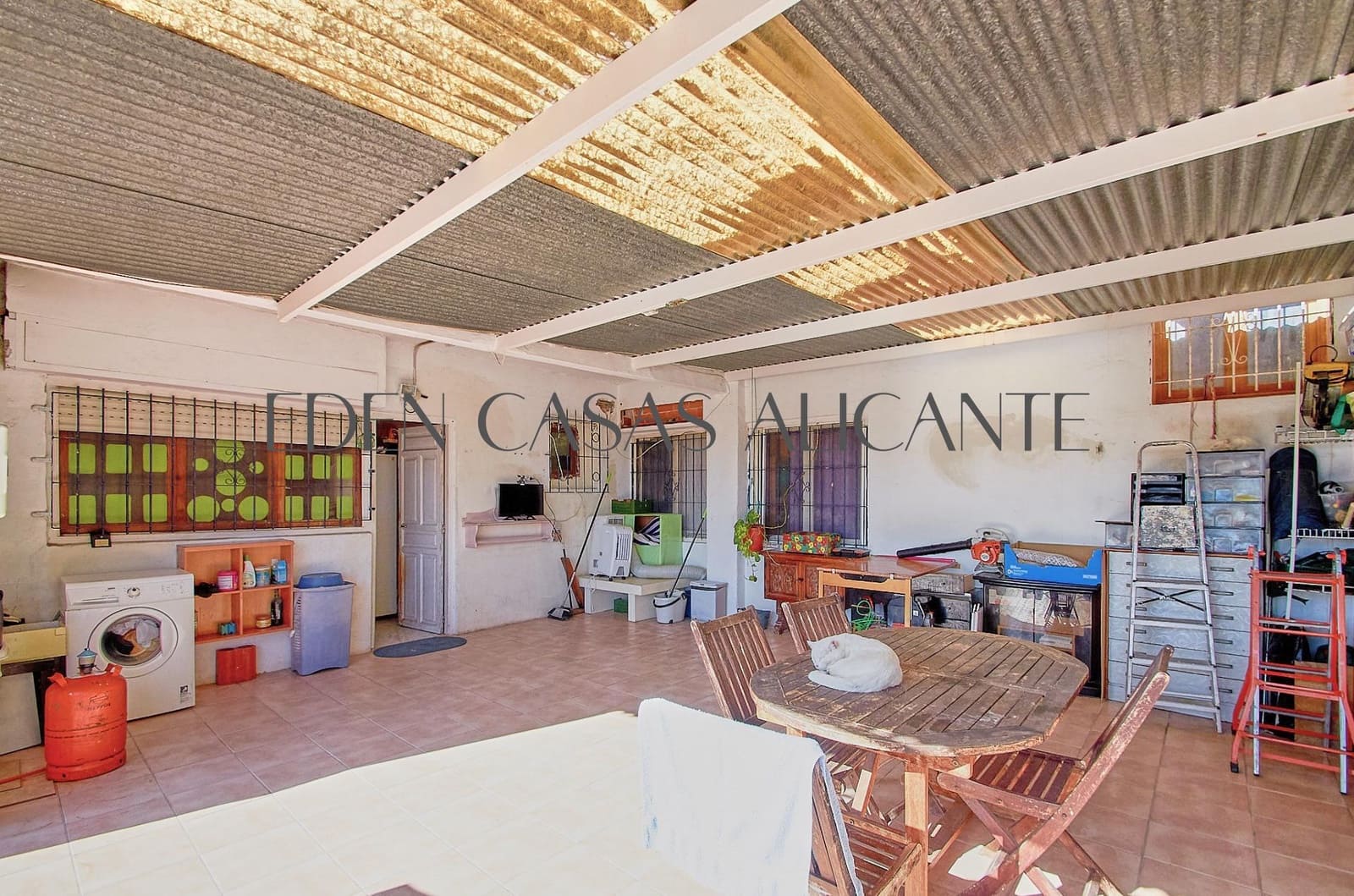 9 slaapkamer Villa te koop in El Campello - € 435.000 (Ref: 8822607)