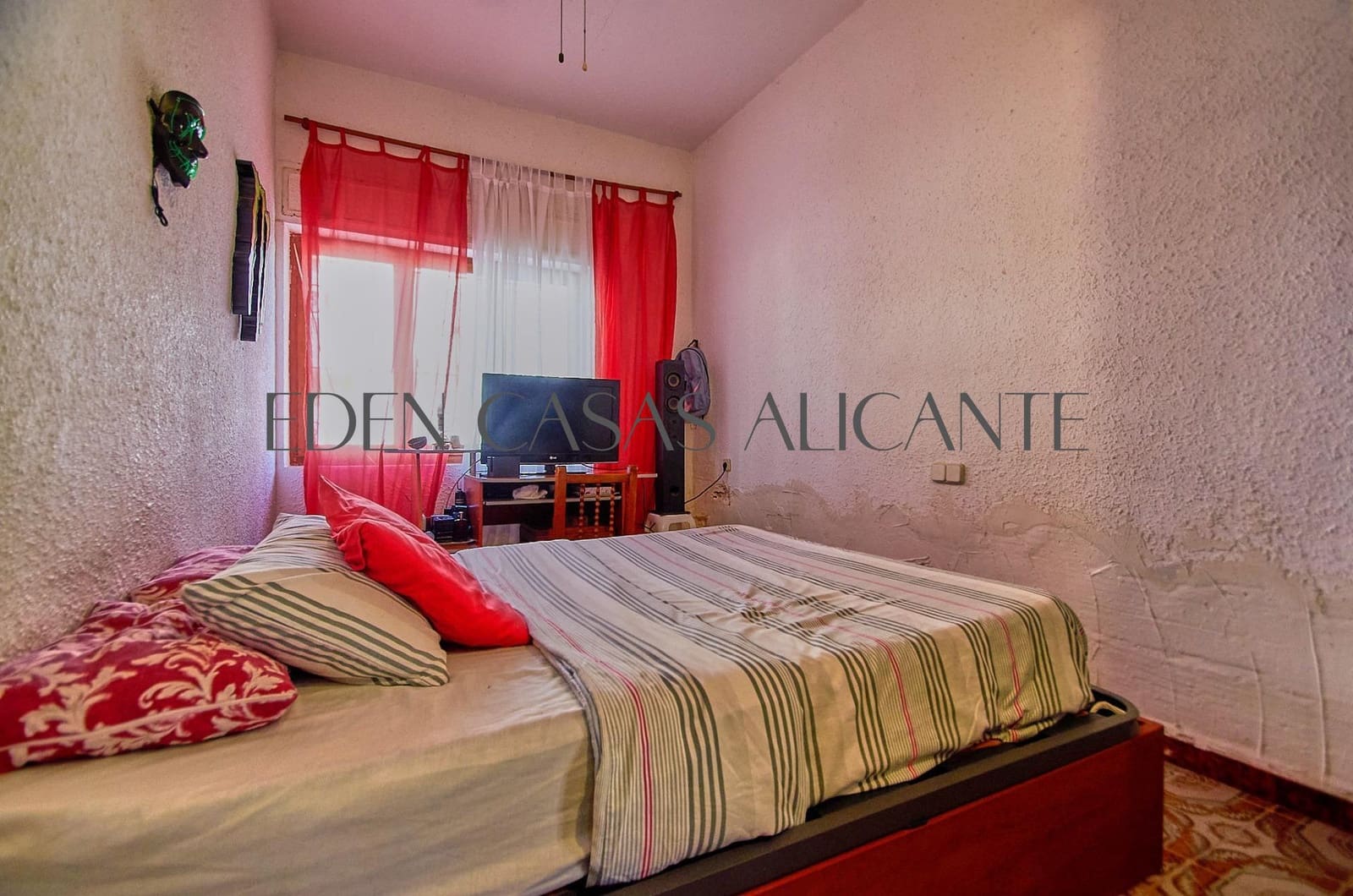 9 slaapkamer Villa te koop in El Campello - € 435.000 (Ref: 8822607)