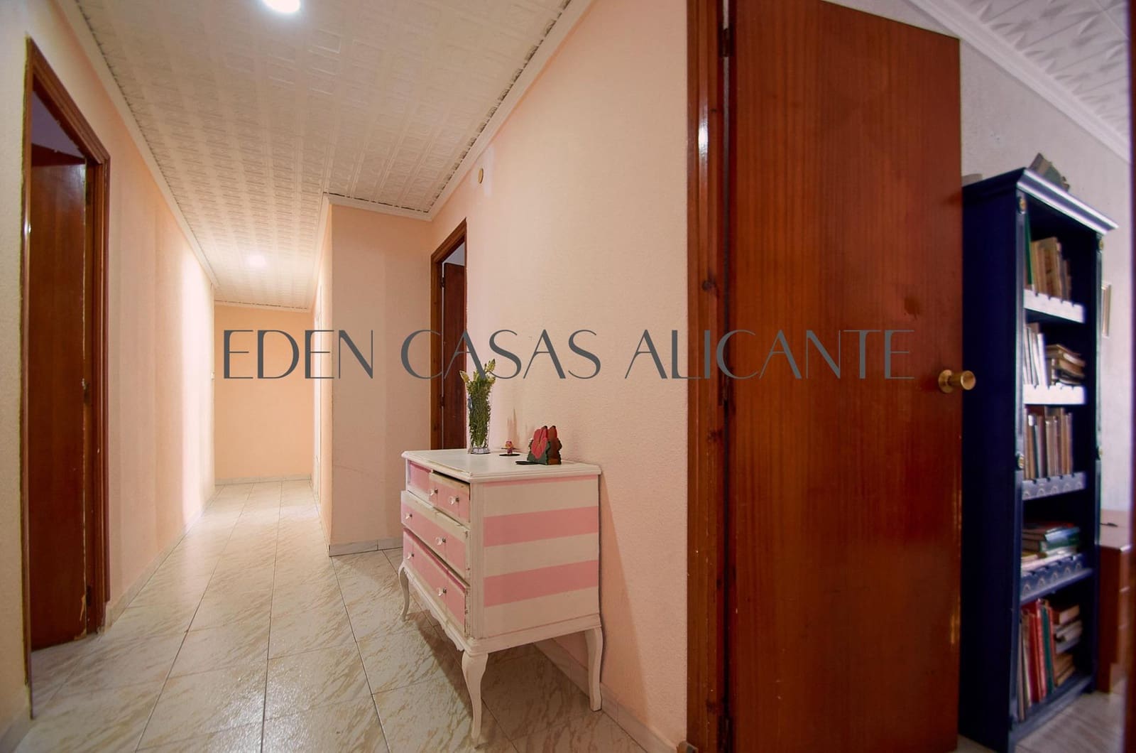 9 slaapkamer Villa te koop in El Campello - € 435.000 (Ref: 8822607)