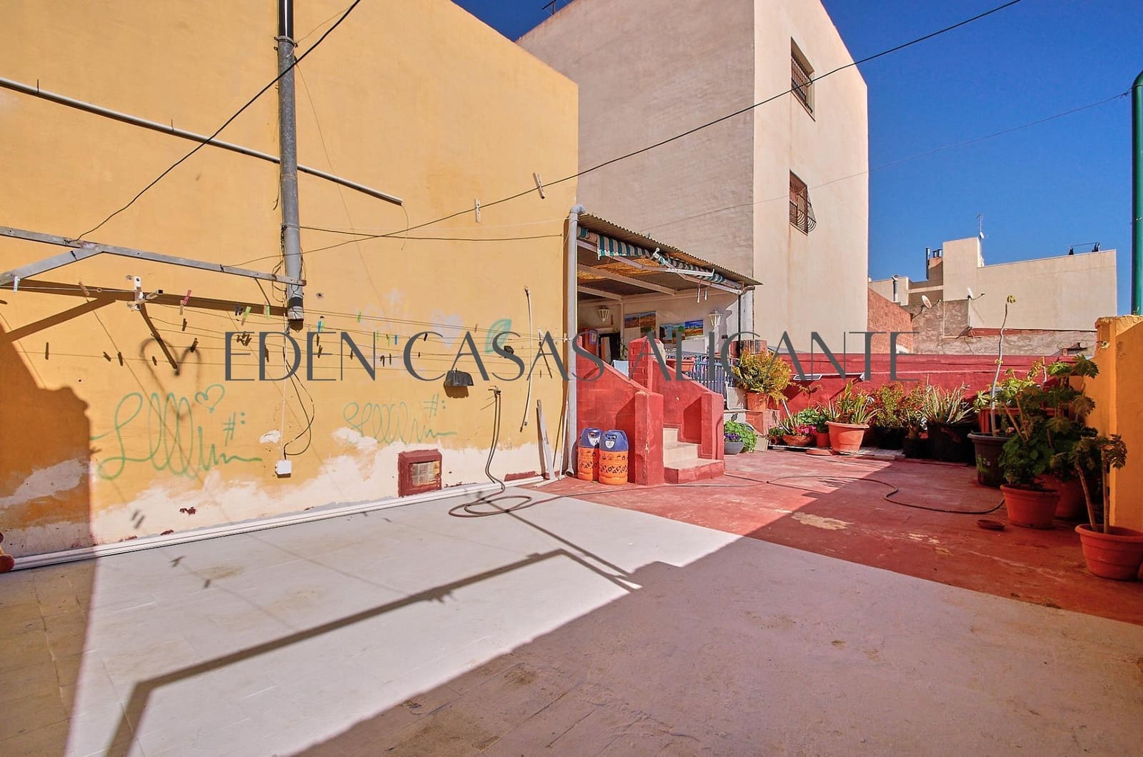 9 slaapkamer Villa te koop in El Campello - € 435.000 (Ref: 8822607)