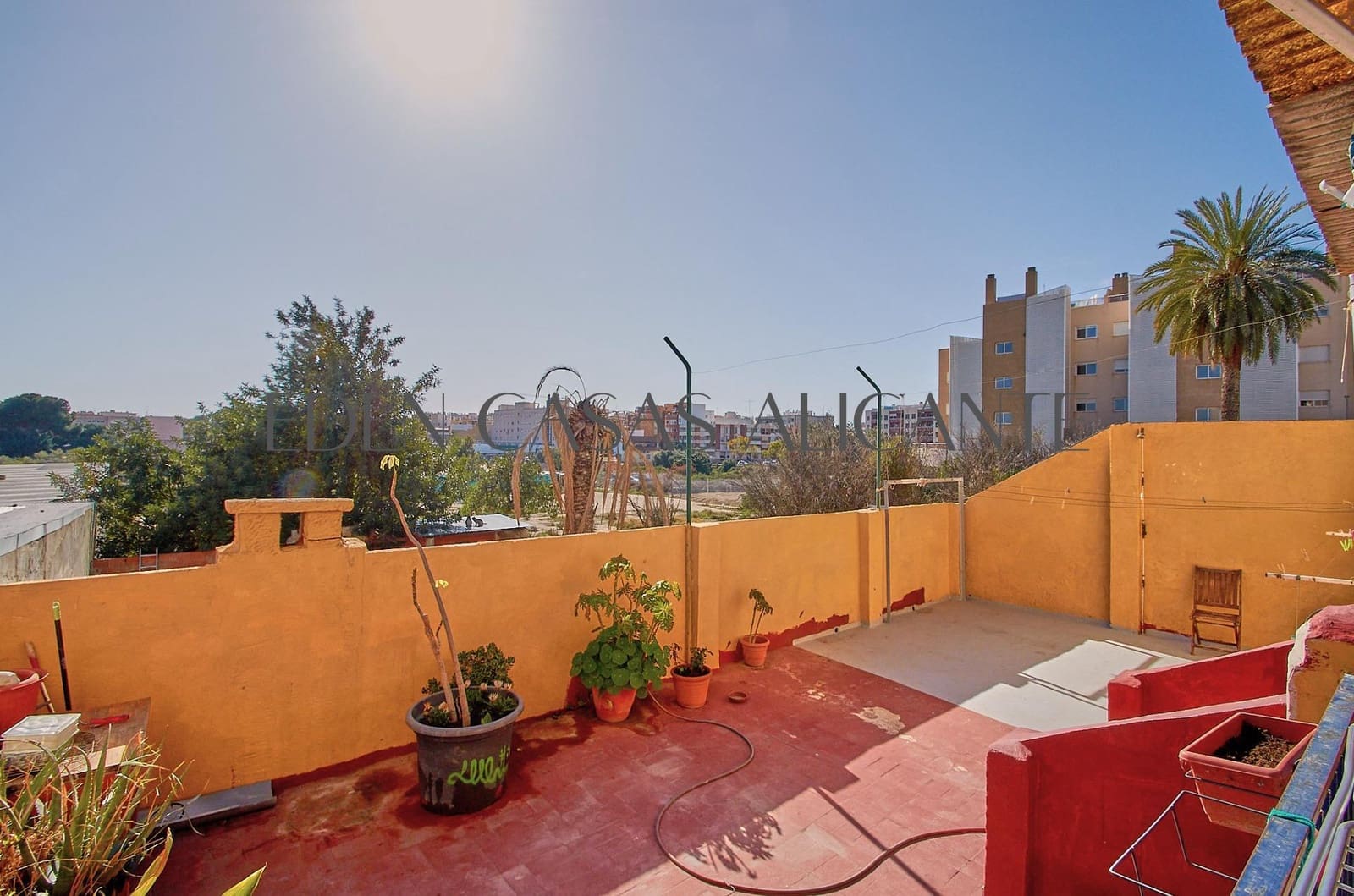 9 slaapkamer Villa te koop in El Campello - € 435.000 (Ref: 8822607)