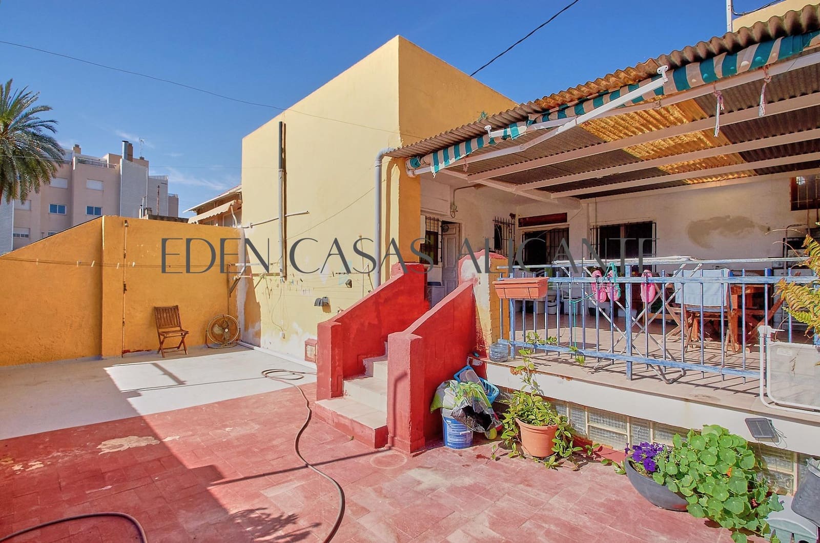 9 slaapkamer Villa te koop in El Campello - € 435.000 (Ref: 8822607)