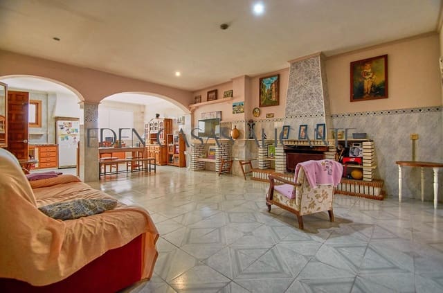 9 sovrum Radhus till salu i El Campello - 420 000 € (Ref: 8822607)