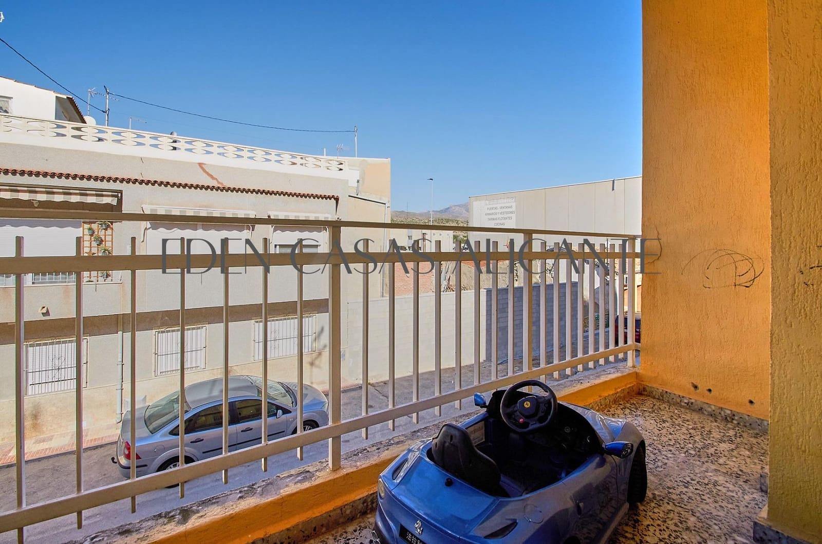 9 soveværelse Rækkehus til salg i El Campello - € 420.000 (Ref: 8822607)