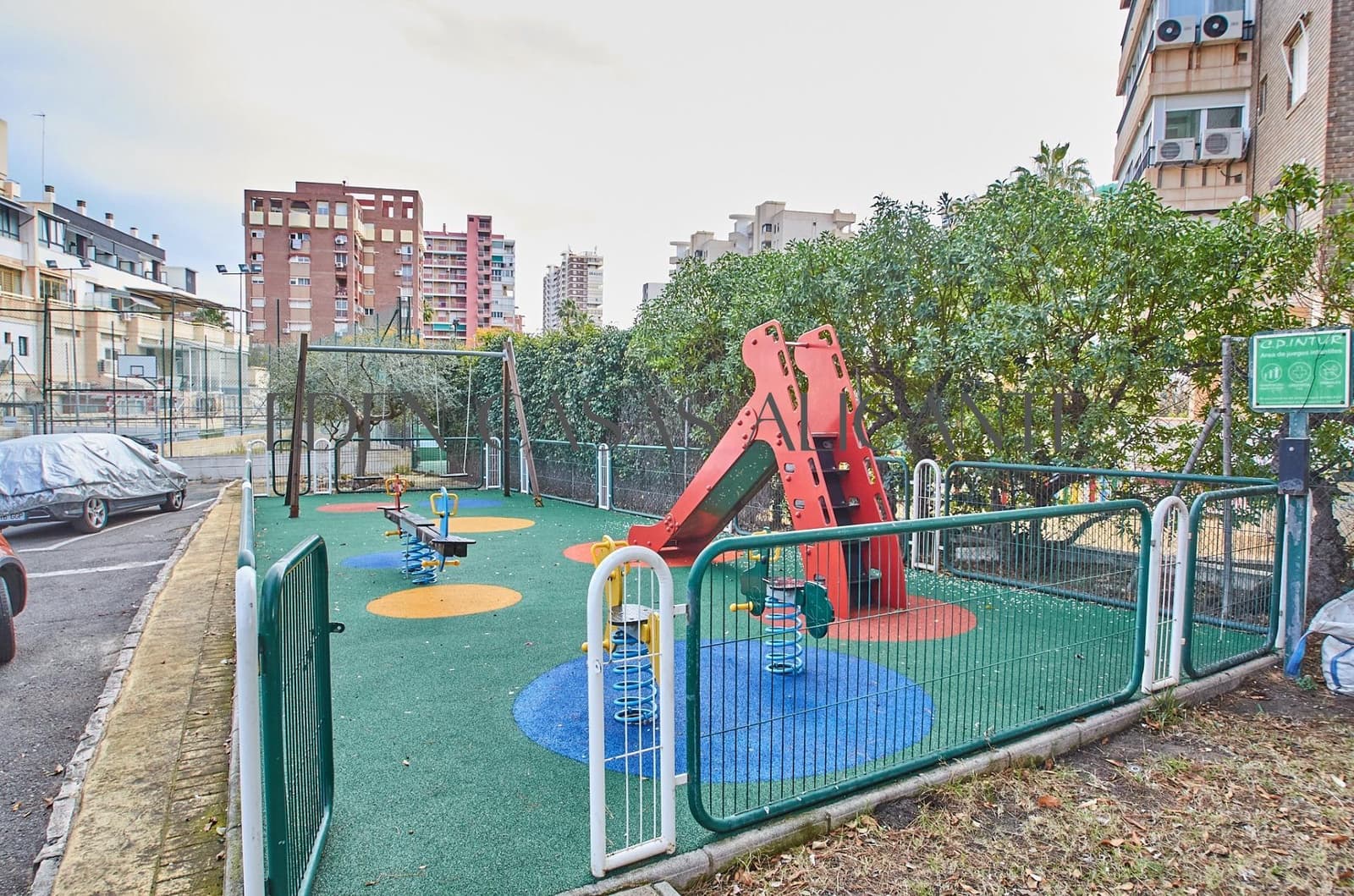 3 soveværelse Lejlighed til salg i Playa de San Juan med swimmingpool - € 380.000 (Ref: 8825286)