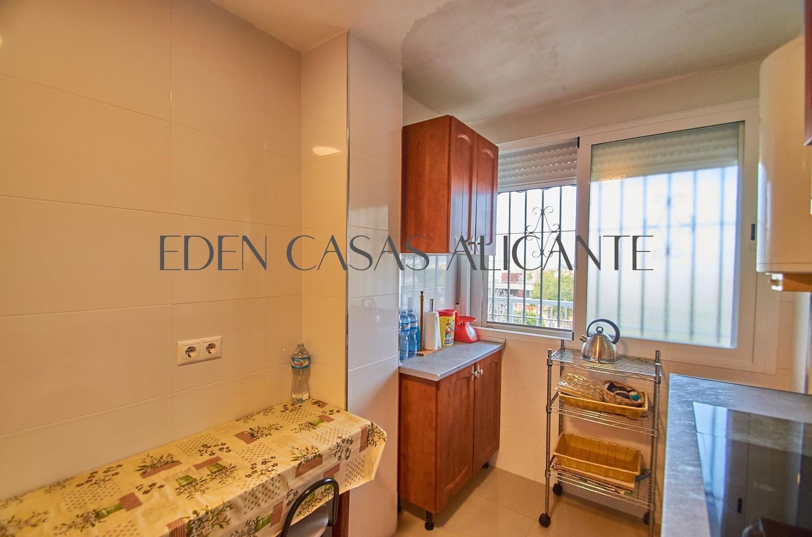 3 soveværelse Lejlighed til salg i Playa de San Juan med swimmingpool - € 370.000 (Ref: 8825286)