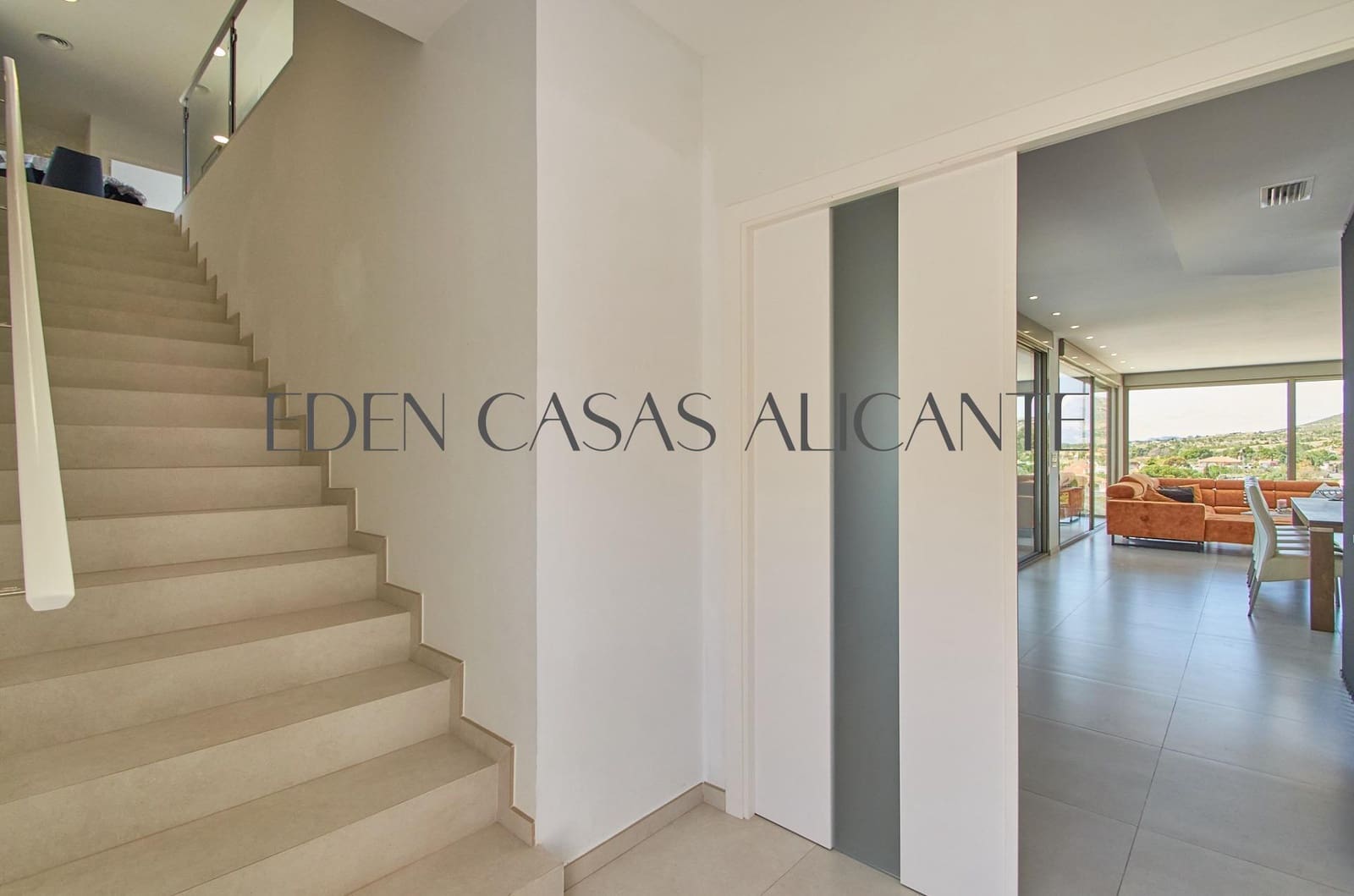 5 quarto Moradia para venda em Muchamiel / Mutxamel com piscina garagem - 985 000 € (Ref: 8950774)