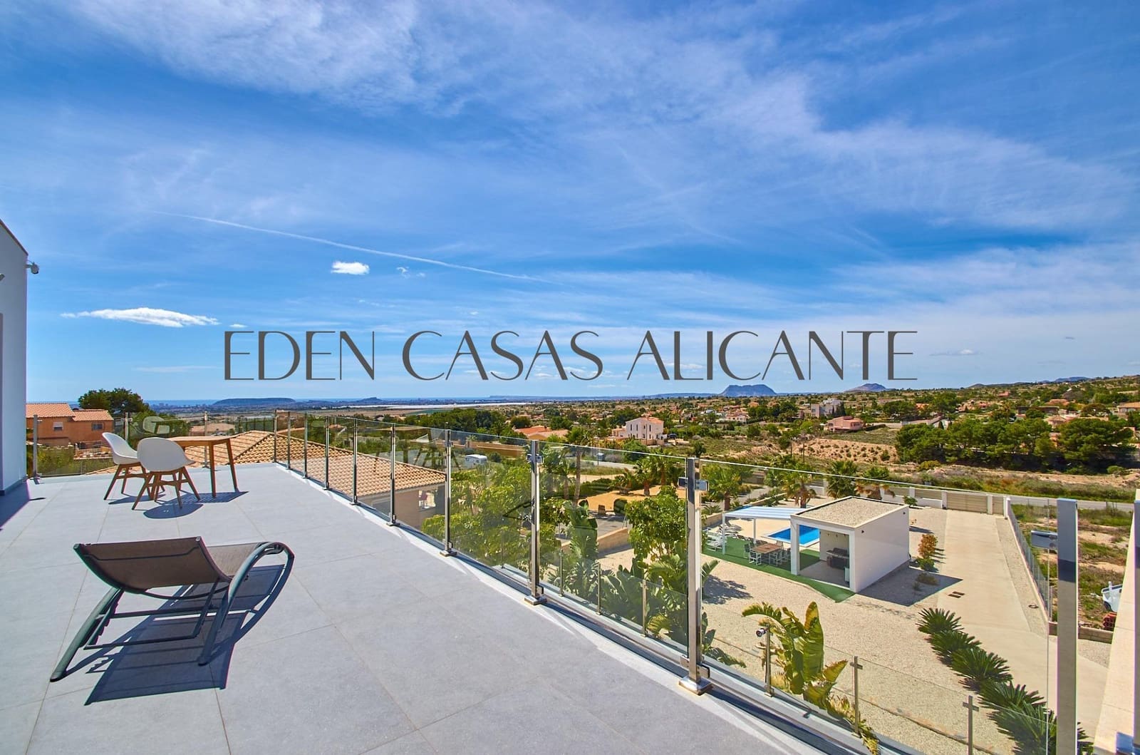 5 quarto Moradia para venda em Muchamiel / Mutxamel com piscina garagem - 985 000 € (Ref: 8950774)