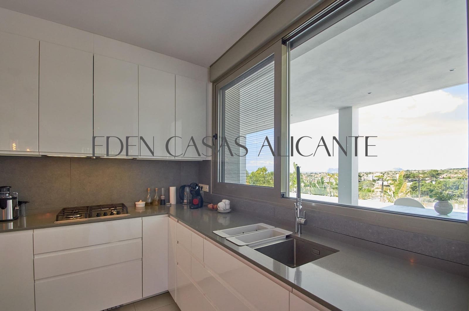 5 quarto Moradia para venda em Muchamiel / Mutxamel com piscina garagem - 985 000 € (Ref: 8950774)