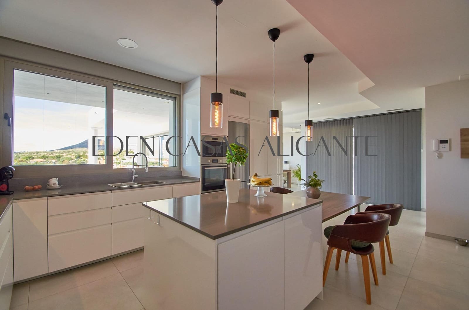 5 quarto Moradia para venda em Muchamiel / Mutxamel com piscina garagem - 985 000 € (Ref: 8950774)