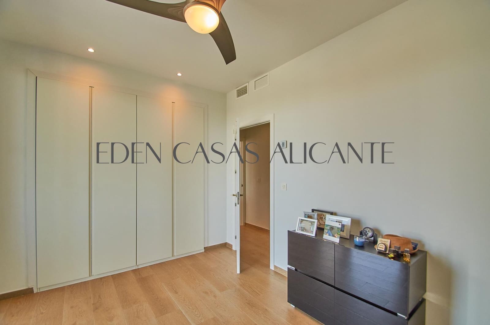 5 quarto Moradia para venda em Muchamiel / Mutxamel com piscina garagem - 985 000 € (Ref: 8950774)