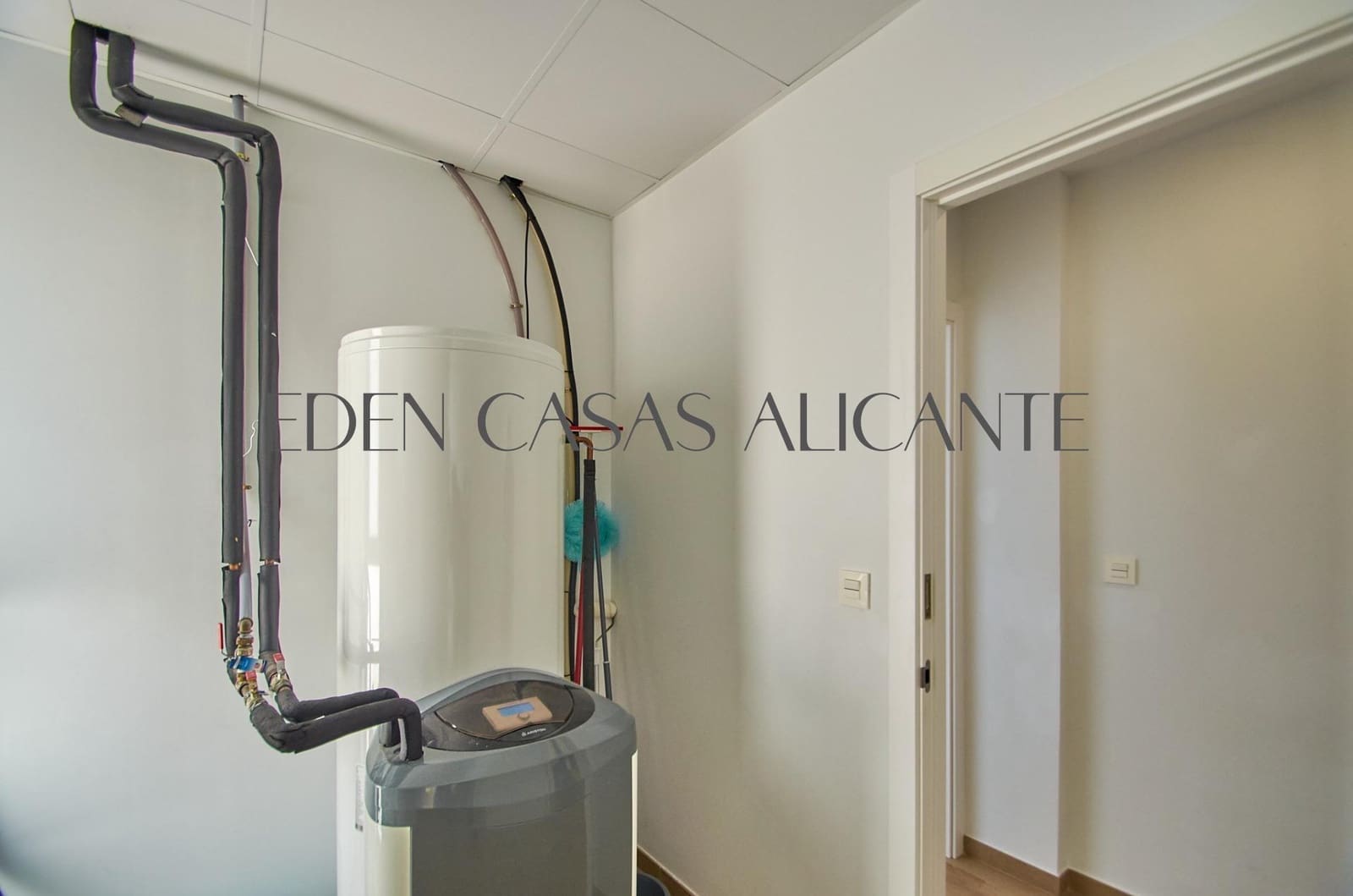 5 quarto Moradia para venda em Muchamiel / Mutxamel com piscina garagem - 985 000 € (Ref: 8950774)