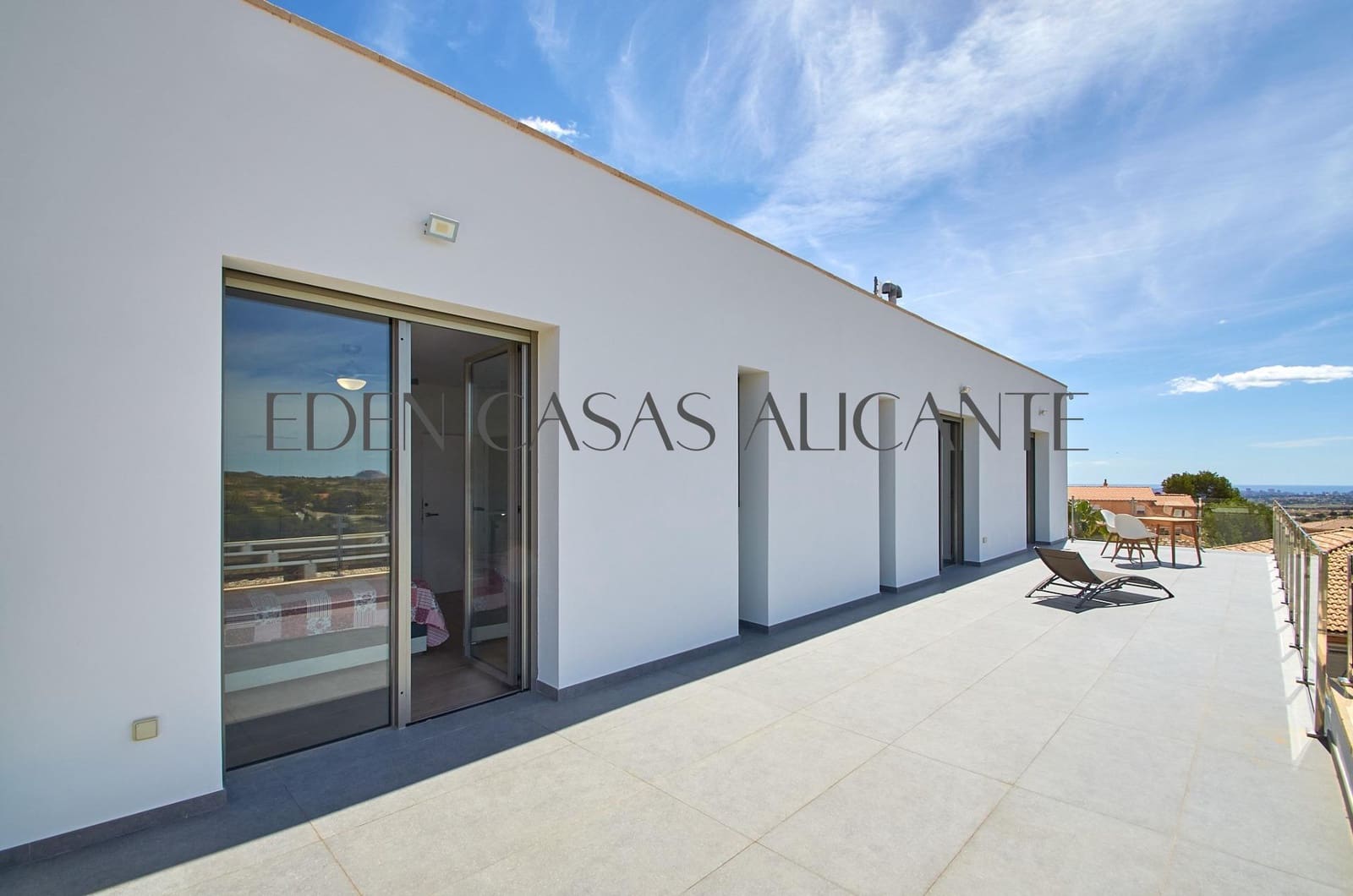 5 quarto Moradia para venda em Muchamiel / Mutxamel com piscina garagem - 985 000 € (Ref: 8950774)