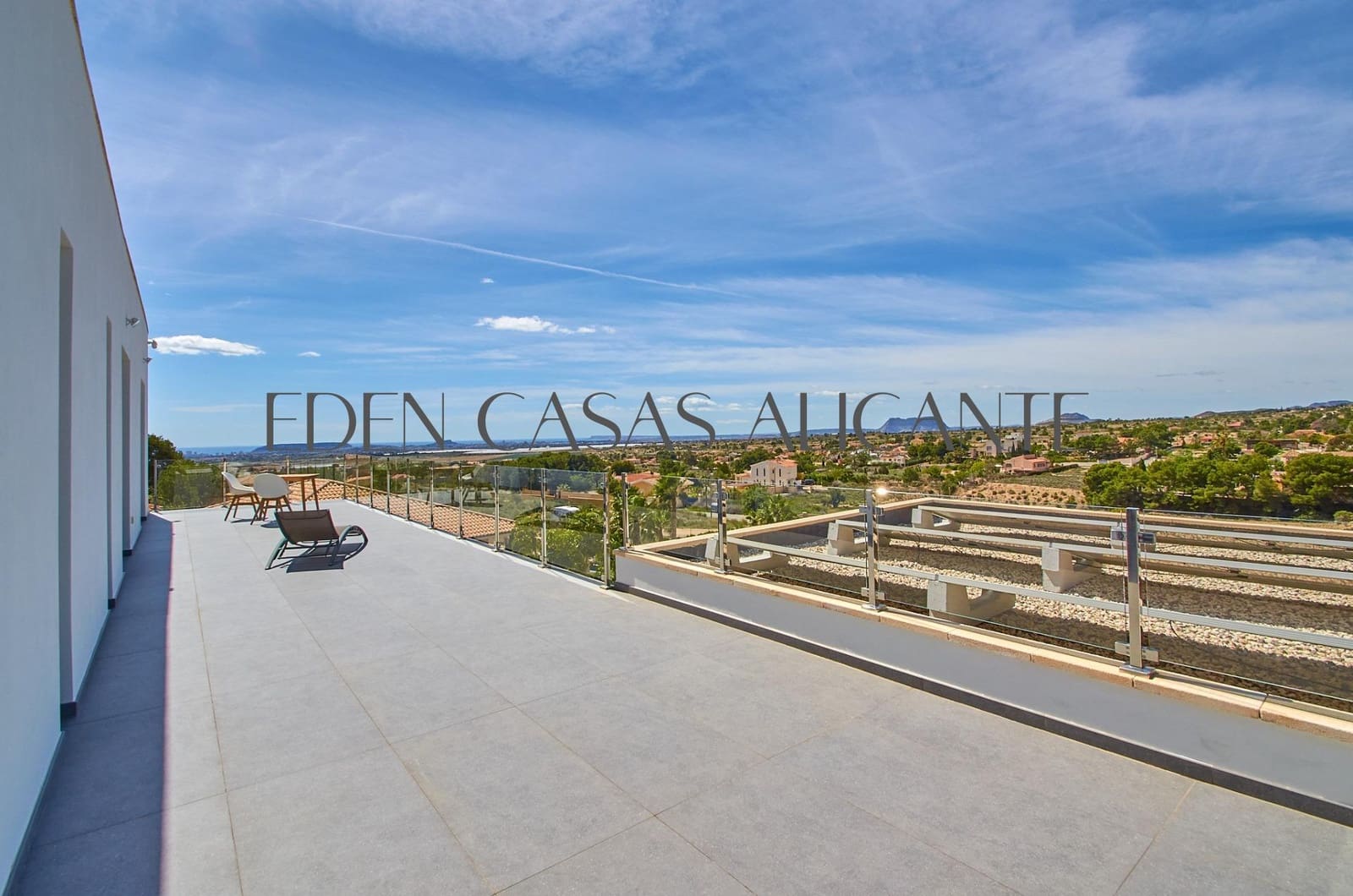 5 quarto Moradia para venda em Muchamiel / Mutxamel com piscina garagem - 985 000 € (Ref: 8950774)