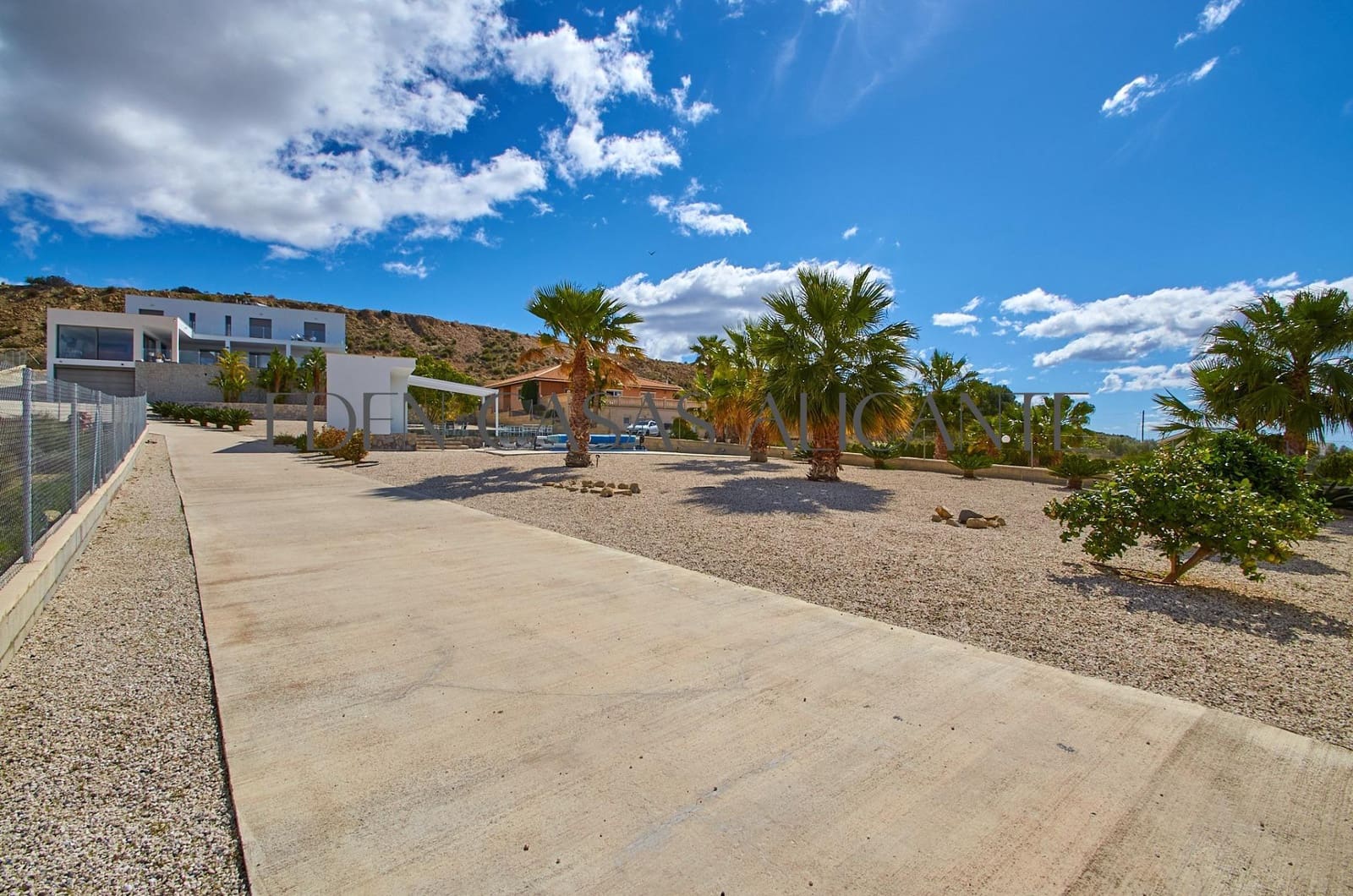 5 quarto Moradia para venda em Muchamiel / Mutxamel com piscina garagem - 985 000 € (Ref: 8950774)