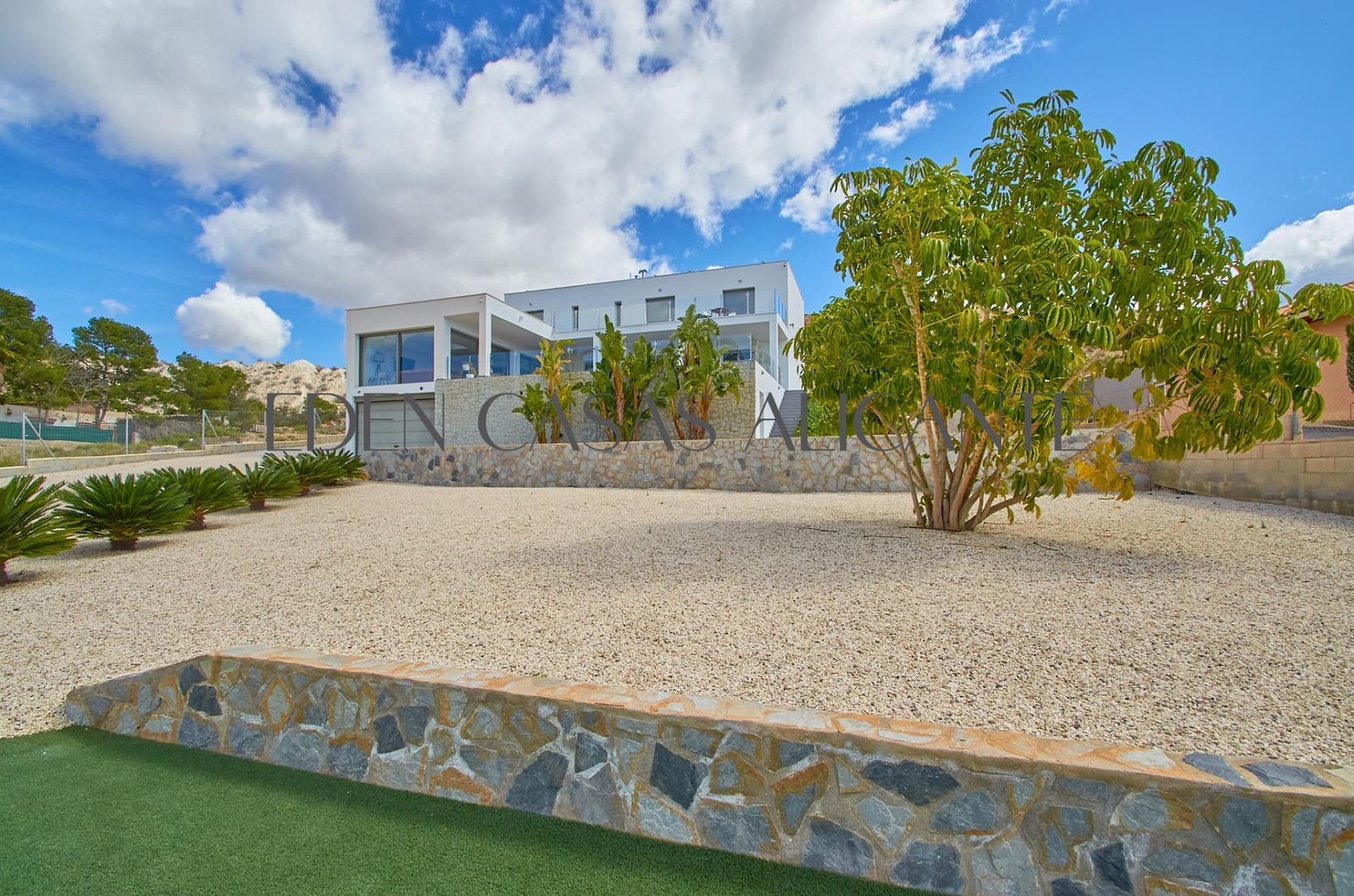 5 quarto Moradia para venda em Muchamiel / Mutxamel com piscina garagem - 985 000 € (Ref: 8950774)