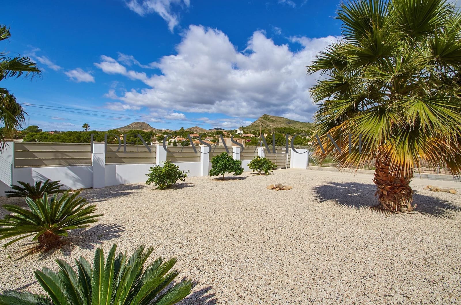 5 quarto Moradia para venda em Muchamiel / Mutxamel com piscina garagem - 985 000 € (Ref: 8950774)