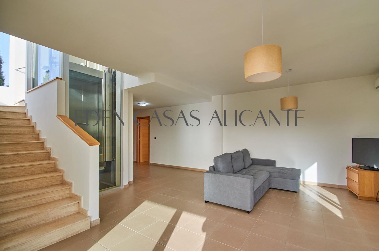 3 soveværelse Villa til salg i Busot med swimmingpool - € 360.000 (Ref: 8986190)