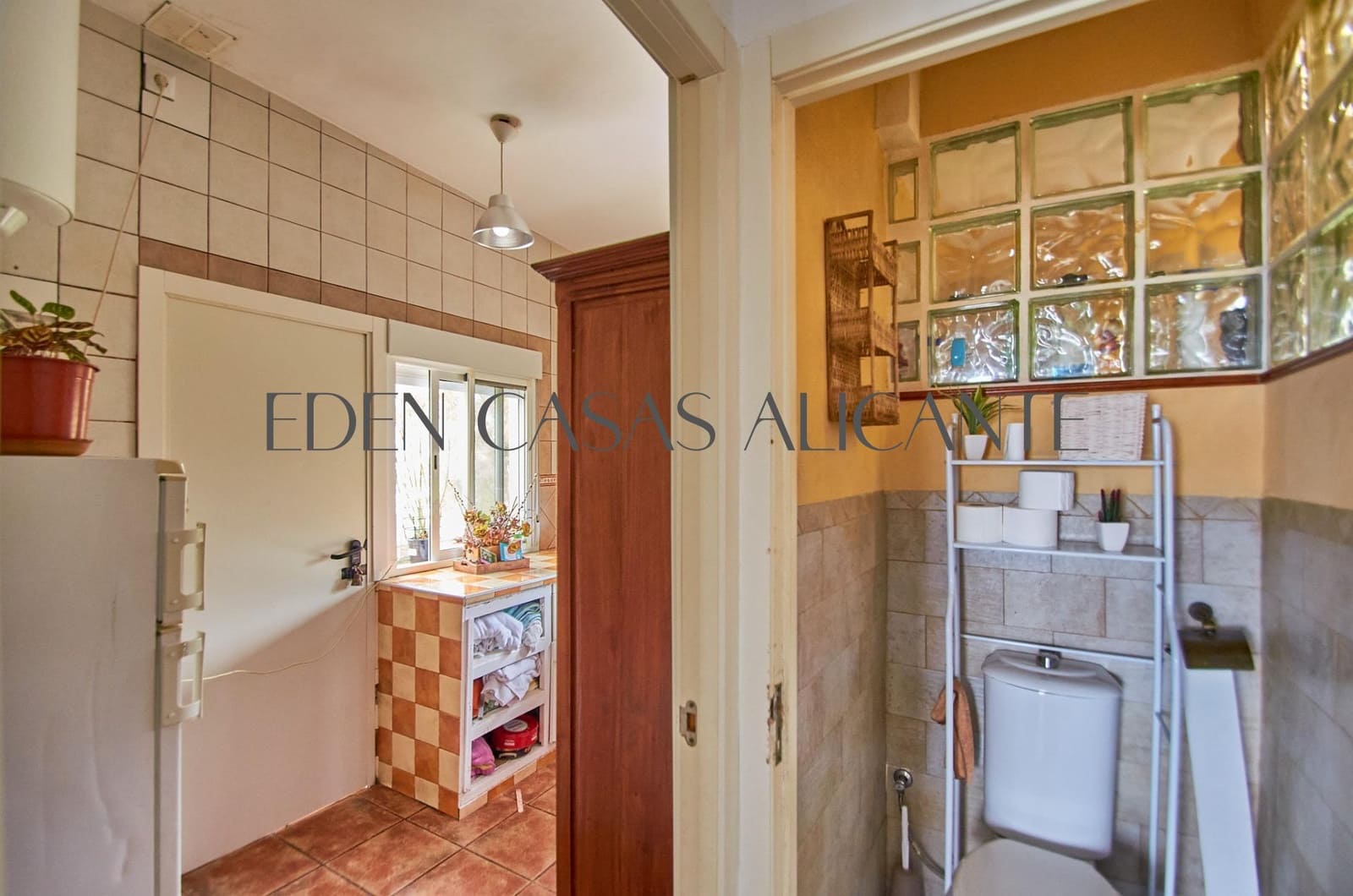 3 soveværelse Villa til salg i El Campello med swimmingpool garage - € 430.000 (Ref: 8993950)