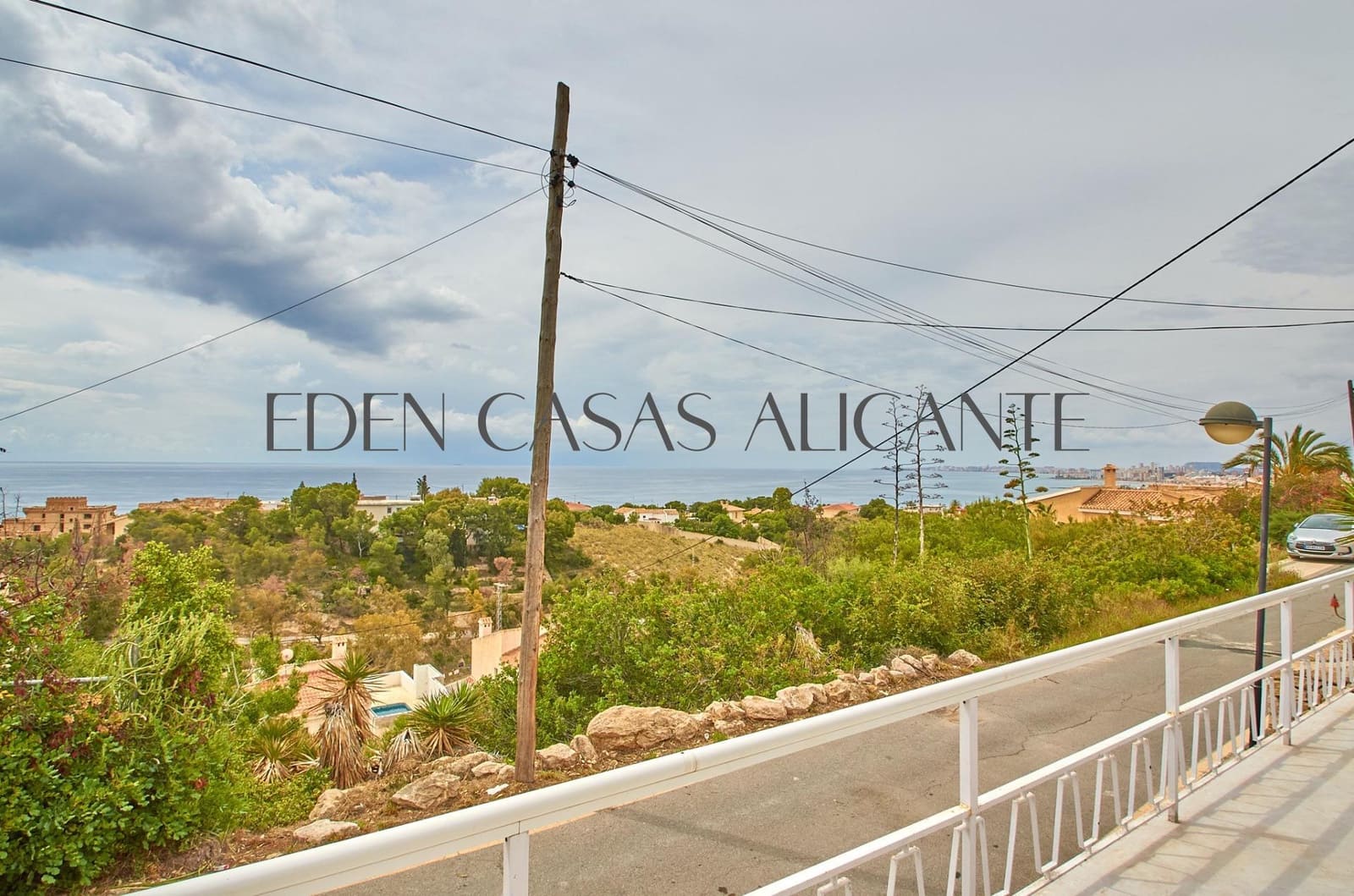 3 soveværelse Villa til salg i El Campello med swimmingpool garage - € 430.000 (Ref: 8993950)