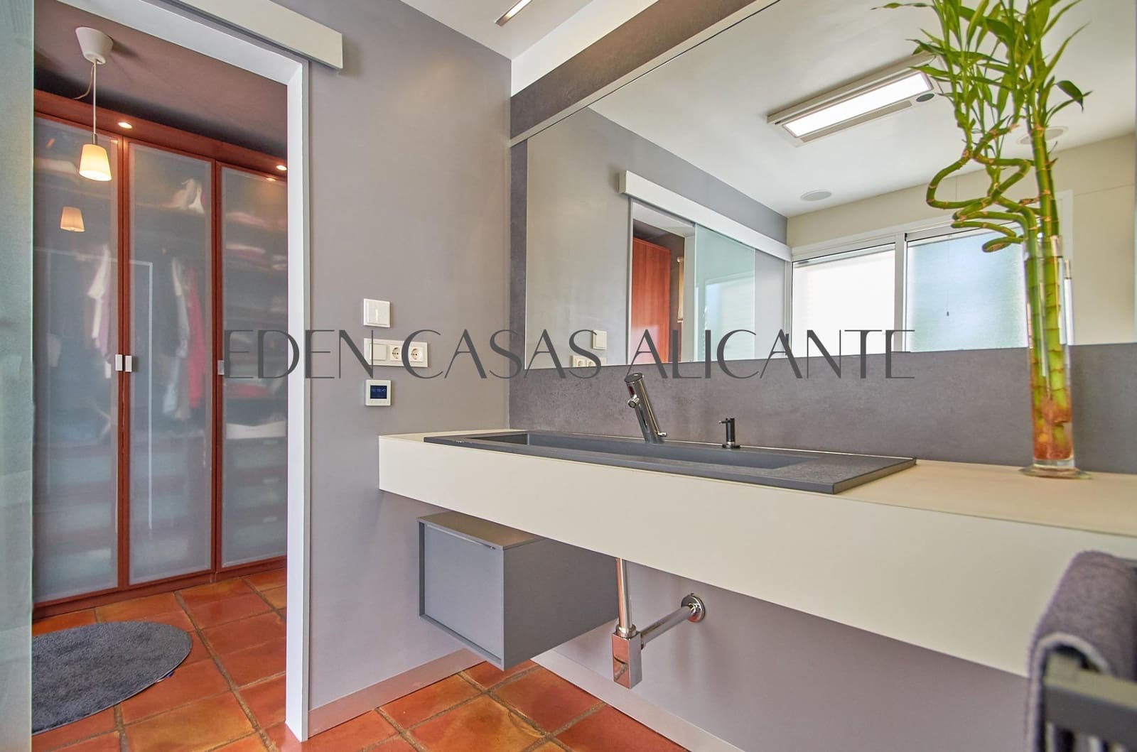 7 bedroom Villa for sale in Muchamiel / Mutxamel with pool garage - € 995,000 (Ref: 9034741)