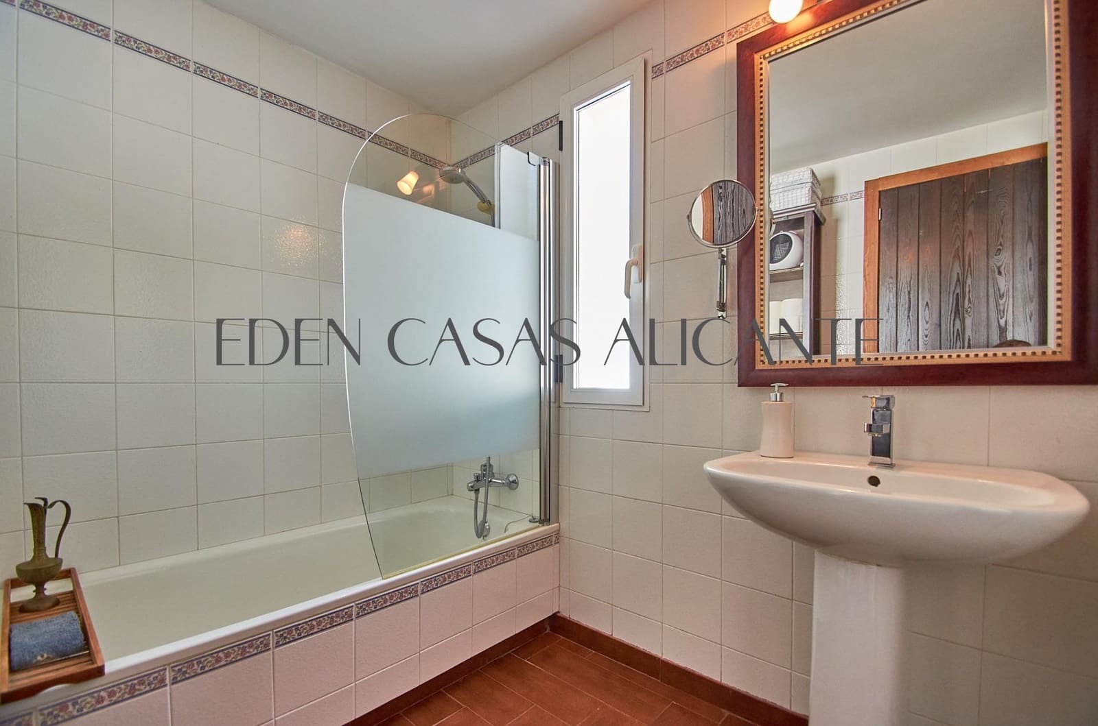 7 bedroom Villa for sale in Muchamiel / Mutxamel with pool garage - € 995,000 (Ref: 9034741)