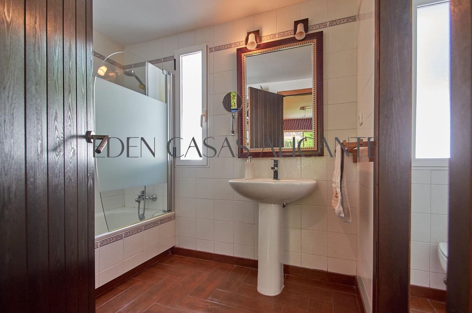 7 bedroom Villa for sale in Muchamiel / Mutxamel with pool garage - € 995,000 (Ref: 9034741)