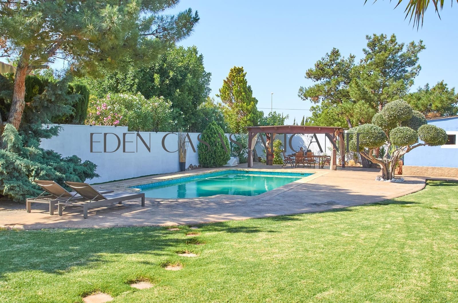 7 bedroom Villa for sale in Muchamiel / Mutxamel with pool garage - € 995,000 (Ref: 9034741)