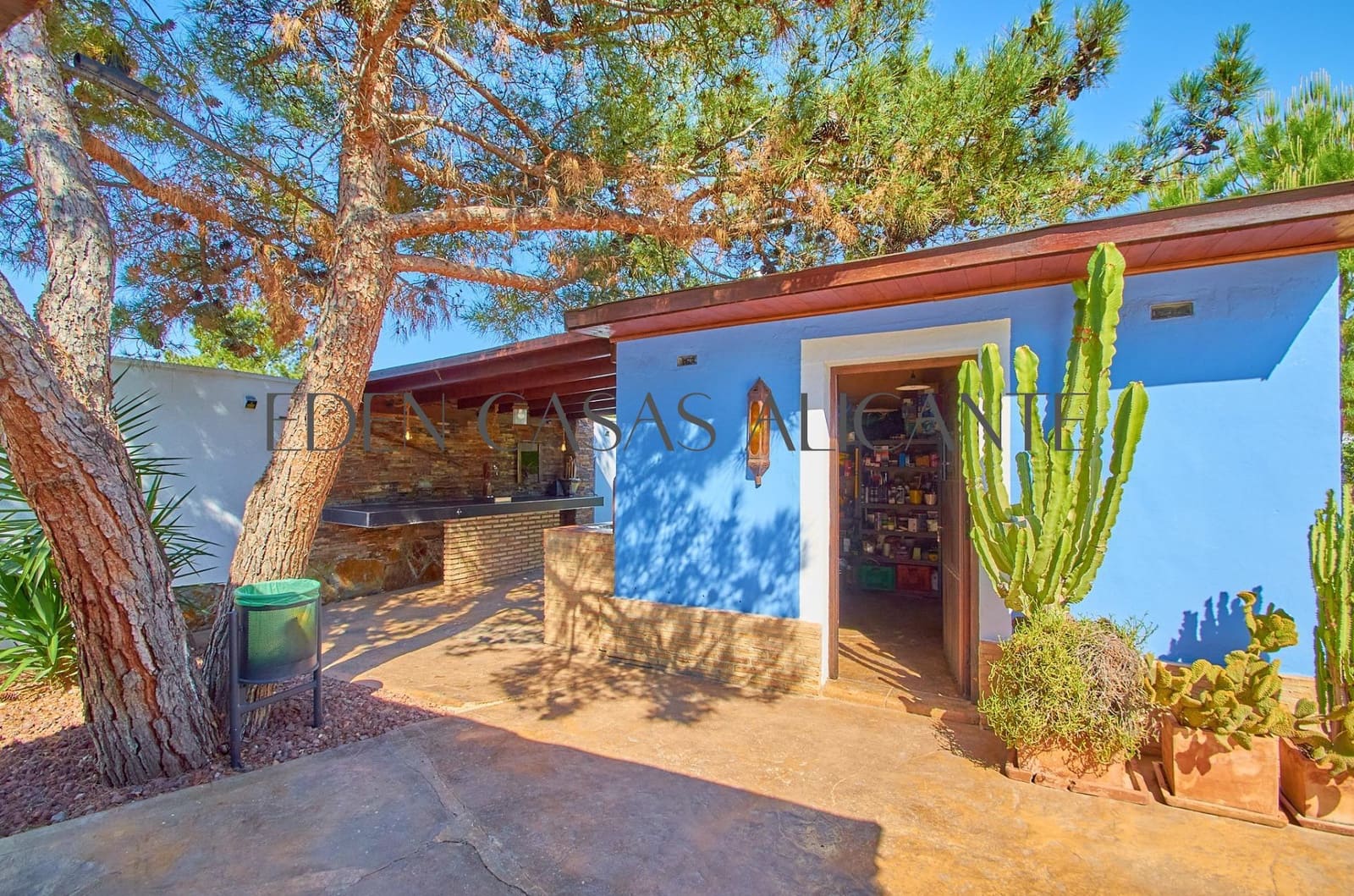 7 bedroom Villa for sale in Muchamiel / Mutxamel with pool garage - € 995,000 (Ref: 9034741)