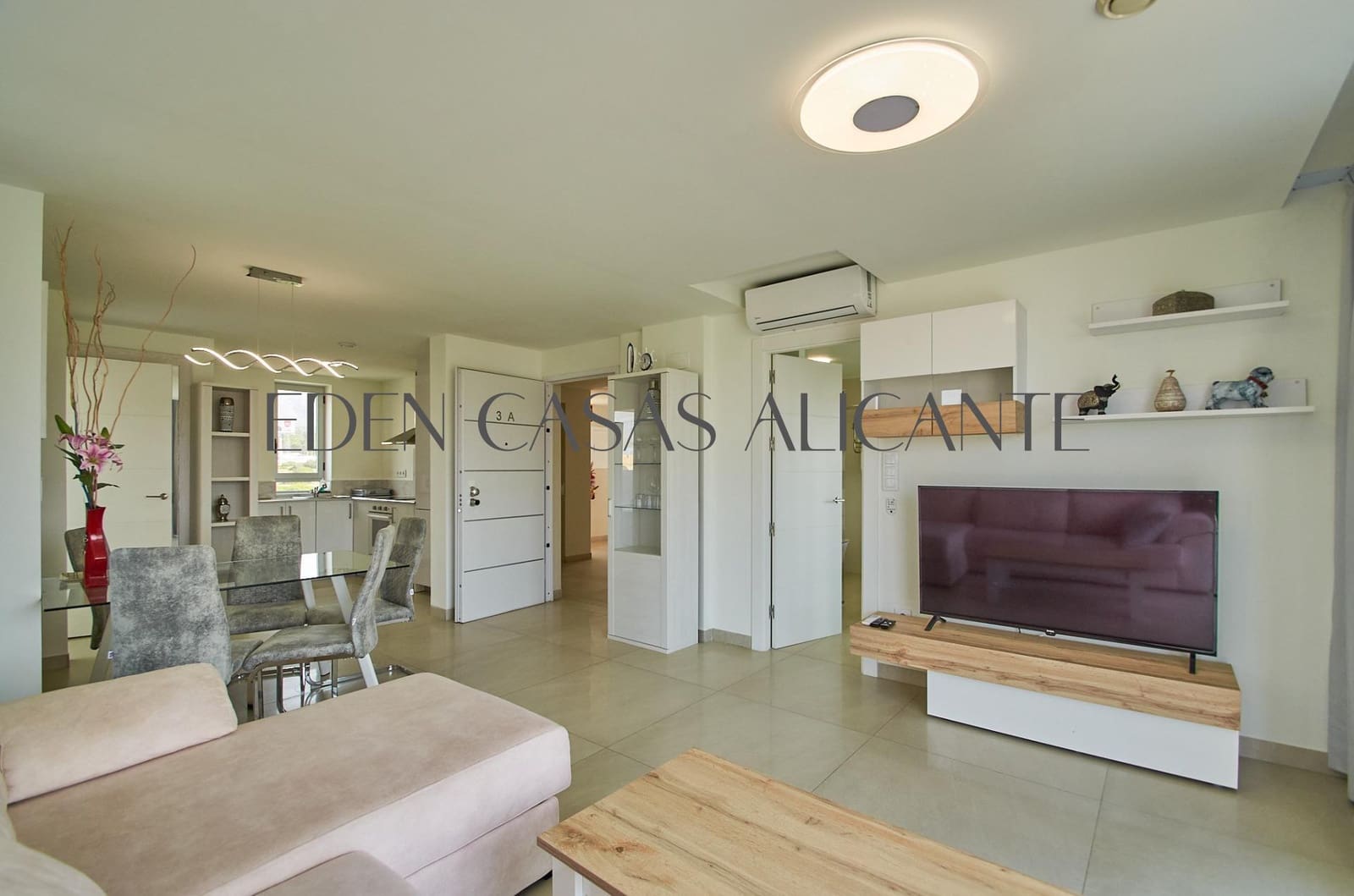 2 bedroom Apartment for sale in Finestrat with pool - € 299,995 (Ref: 9078101)