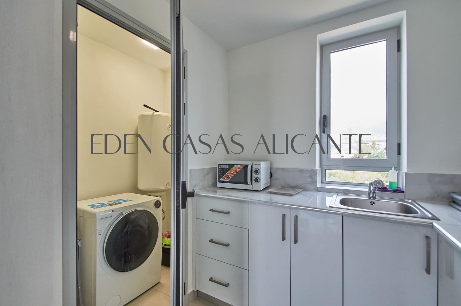 2 bedroom Apartment for sale in Finestrat with pool - € 299,995 (Ref: 9078101)