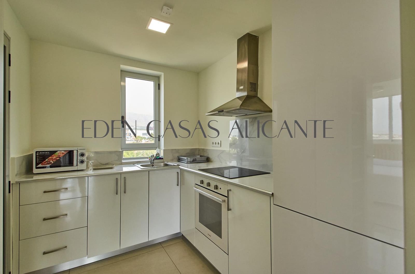 2 bedroom Apartment for sale in Finestrat with pool - € 299,995 (Ref: 9078101)