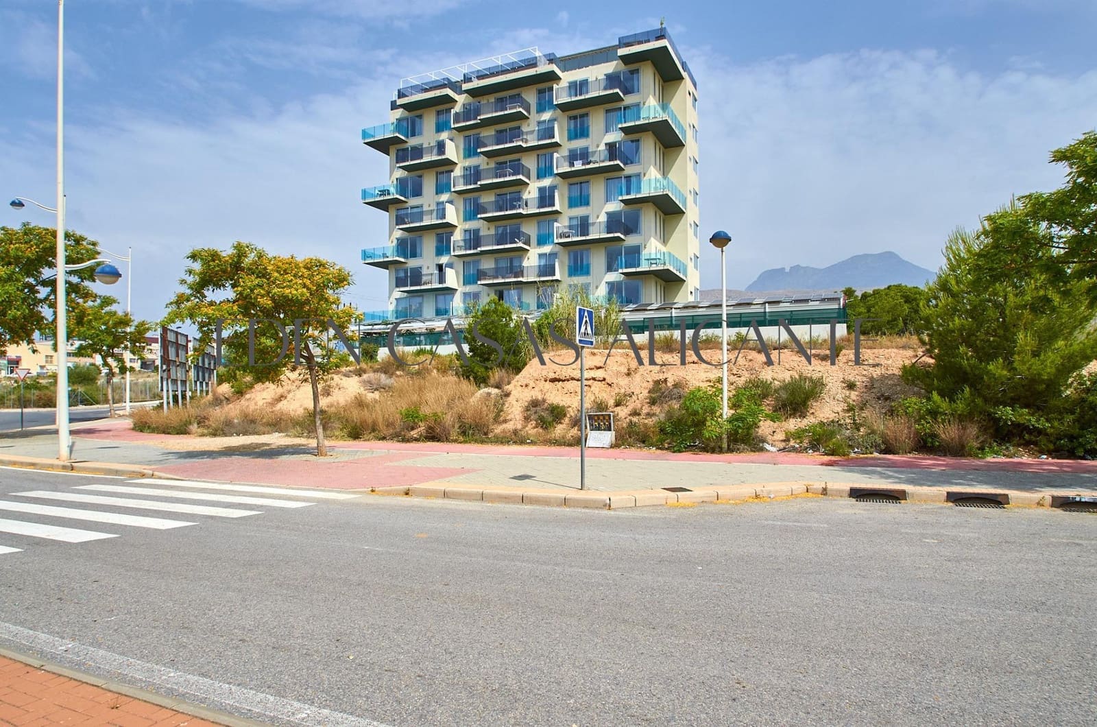 2 bedroom Apartment for sale in Finestrat with pool - € 299,995 (Ref: 9078101)