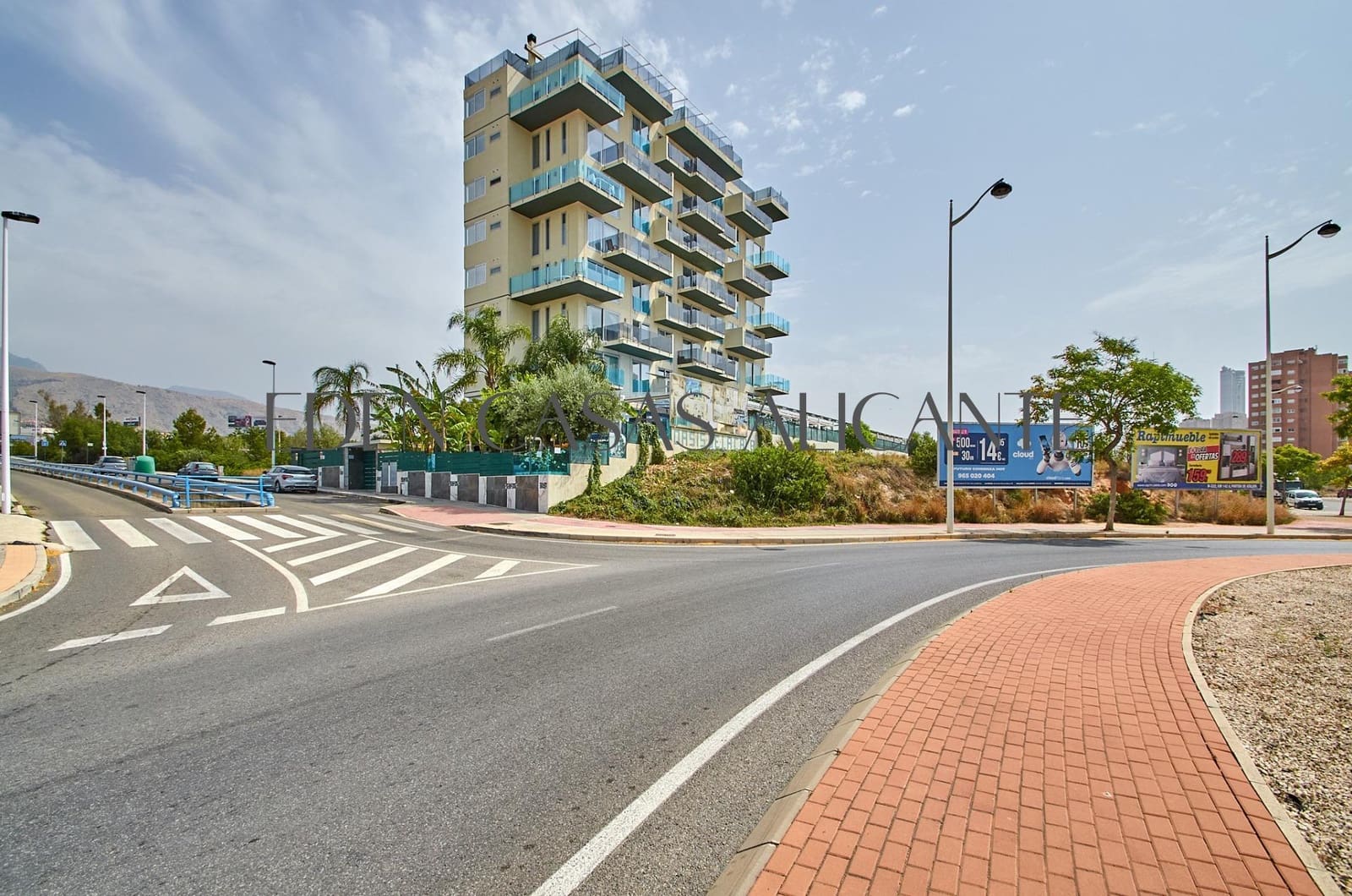 2 bedroom Apartment for sale in Finestrat with pool - € 299,995 (Ref: 9078101)