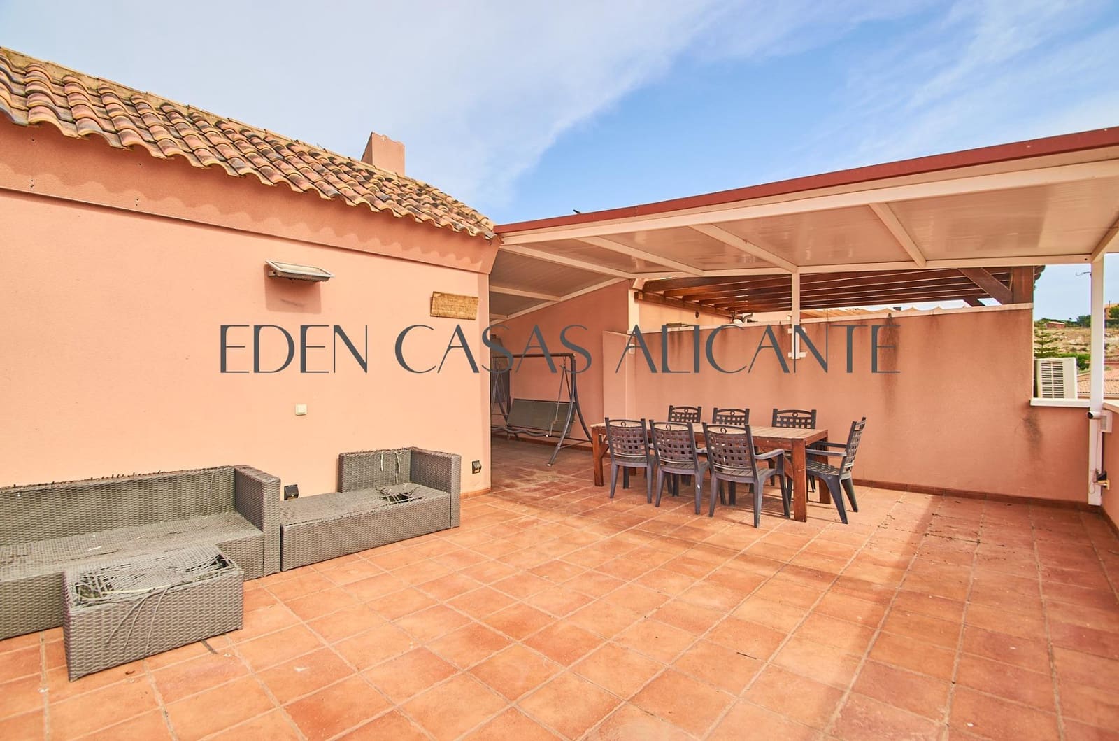 5 soveværelse Rækkehus til salg i Muchamiel / Mutxamel - € 349.000 (Ref: 9078103)