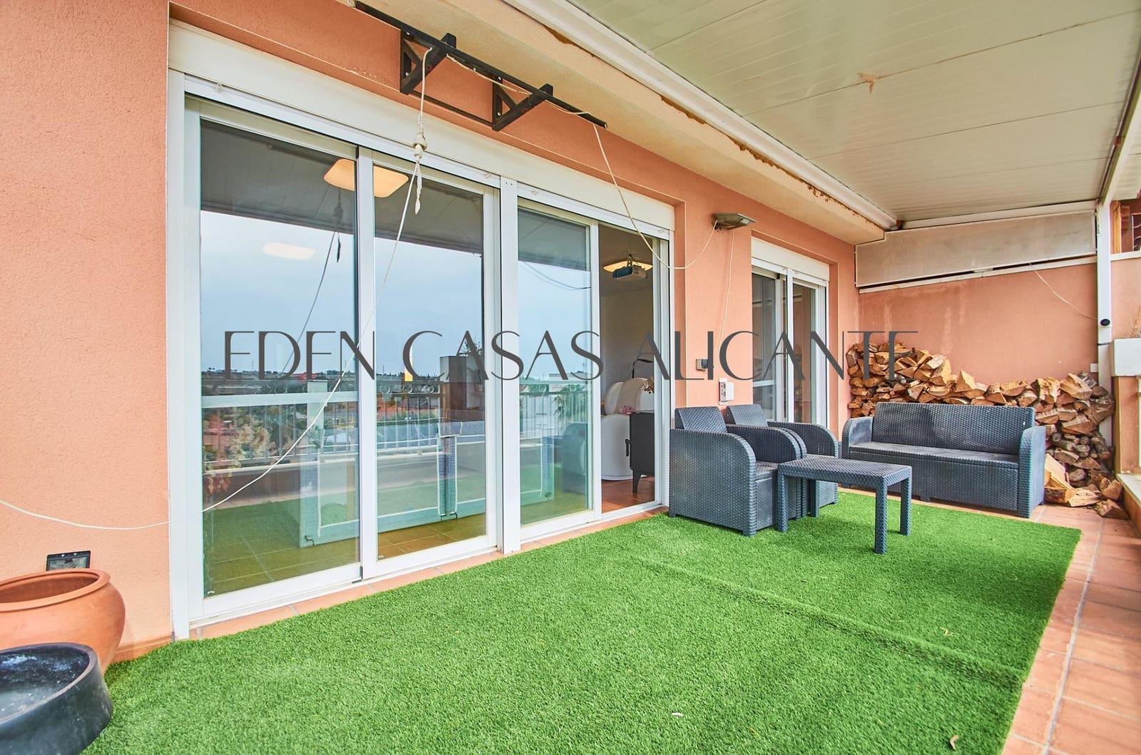 5 soveværelse Rækkehus til salg i Muchamiel / Mutxamel - € 349.000 (Ref: 9078103)