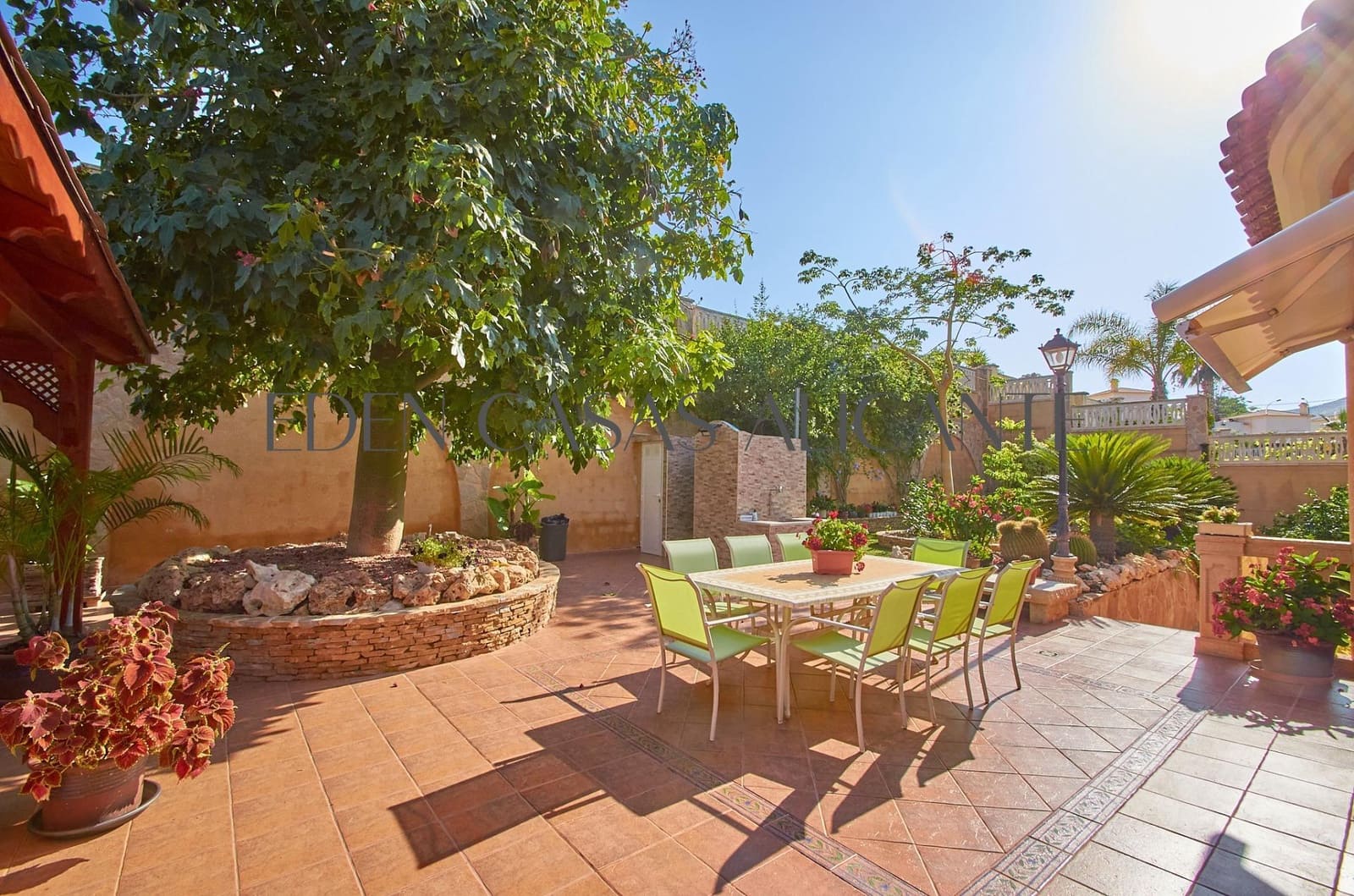 3 soveværelse Villa til salg i El Campello med garage - € 590.000 (Ref: 9103039)