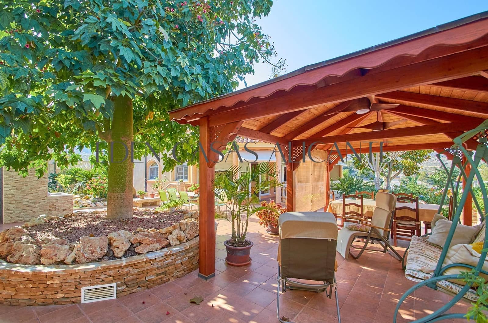 3 soveværelse Villa til salg i El Campello med garage - € 590.000 (Ref: 9103039)