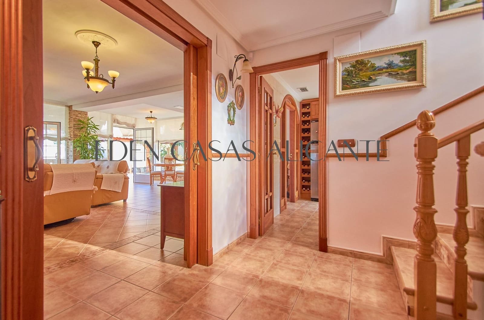 3 soveværelse Villa til salg i El Campello med garage - € 590.000 (Ref: 9103039)