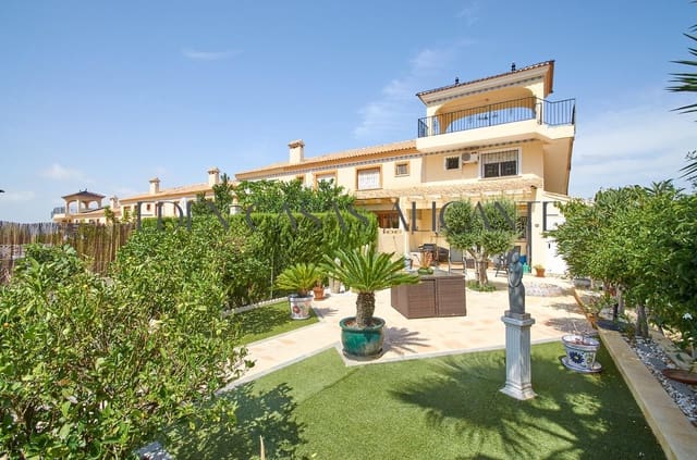 3 soveværelse Byhus til salg i Busot med swimmingpool - € 249.000 (Ref: 9141739)