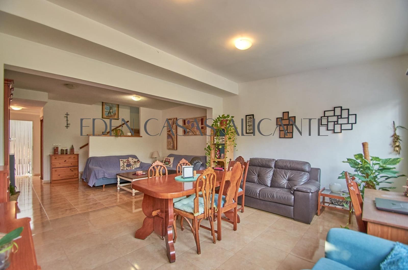 3 slaapkamer Rijtjeshuis te koop in Aguas de Busot / Aigues met zwembad - € 259.000 (Ref: 9188627)