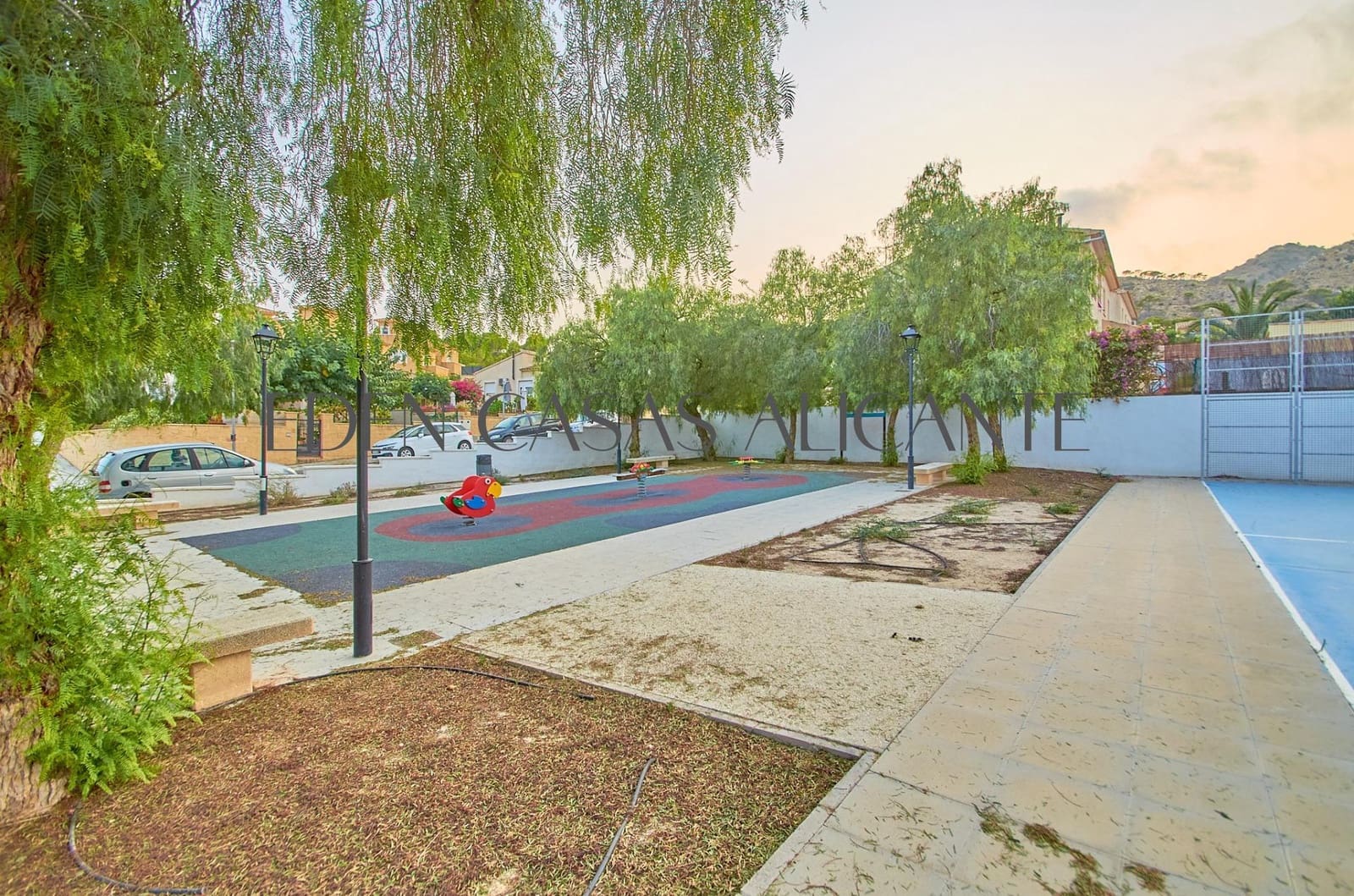 3 sovrum Radhus till salu i Aguas de Busot / Aigues med pool - 240 000 € (Ref: 9188627)