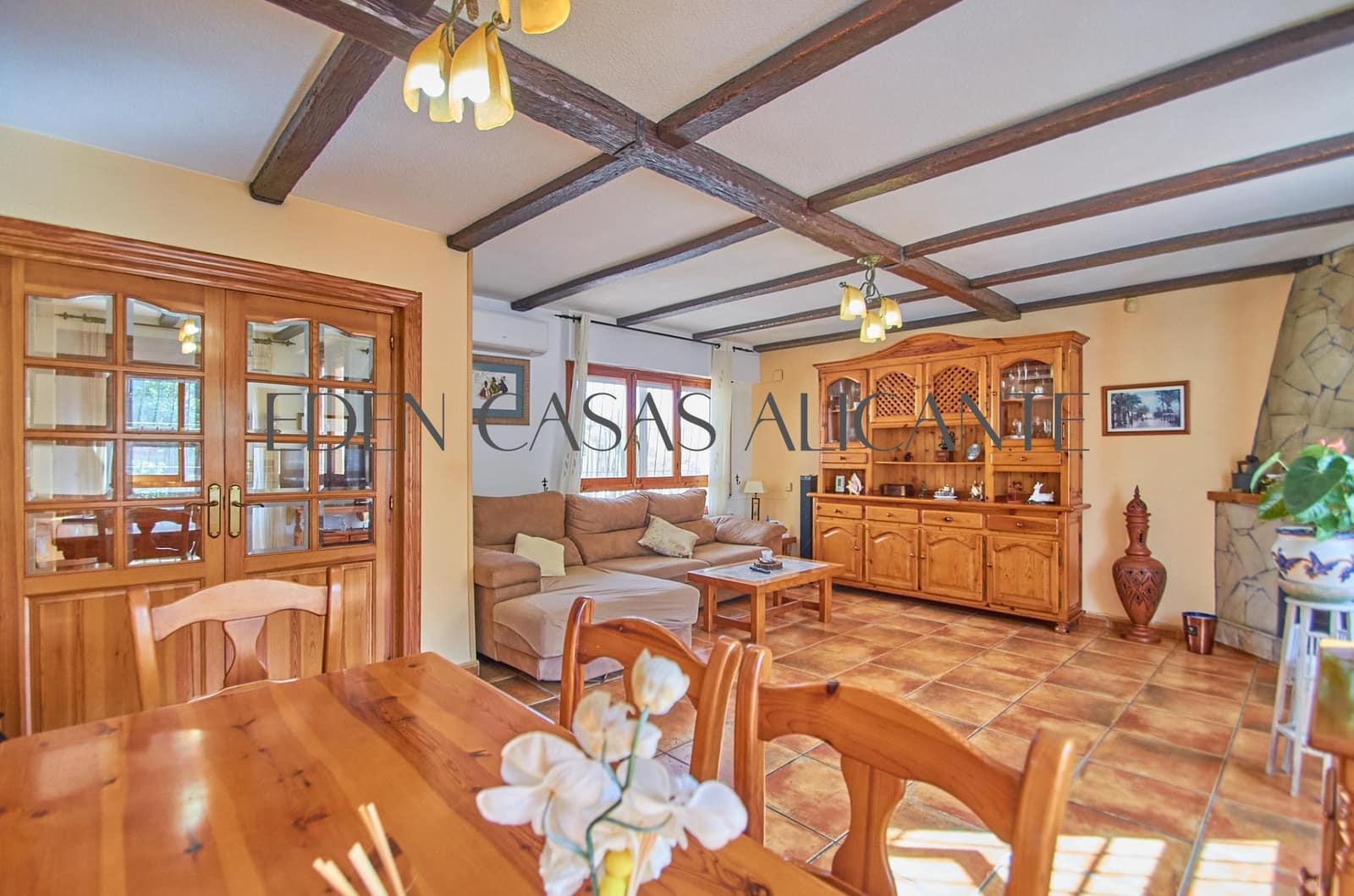 4 sovrum Villa till salu i El Campello med pool garage - 495 000 € (Ref: 9262785)