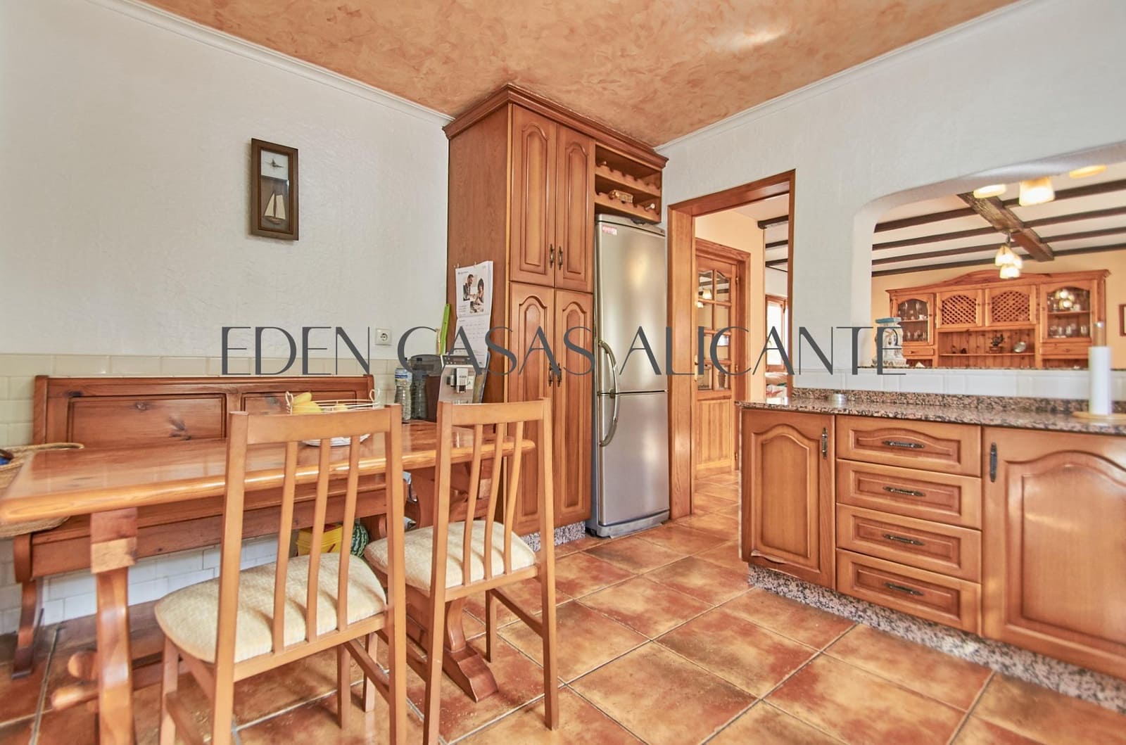 4 sovrum Villa till salu i El Campello med pool garage - 495 000 € (Ref: 9262785)