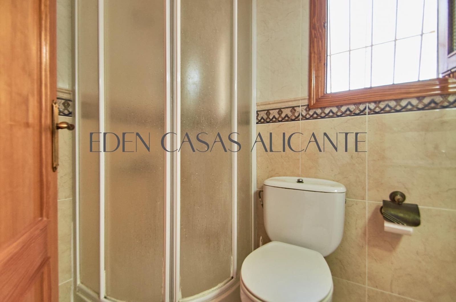 4 sovrum Villa till salu i El Campello med pool garage - 495 000 € (Ref: 9262785)