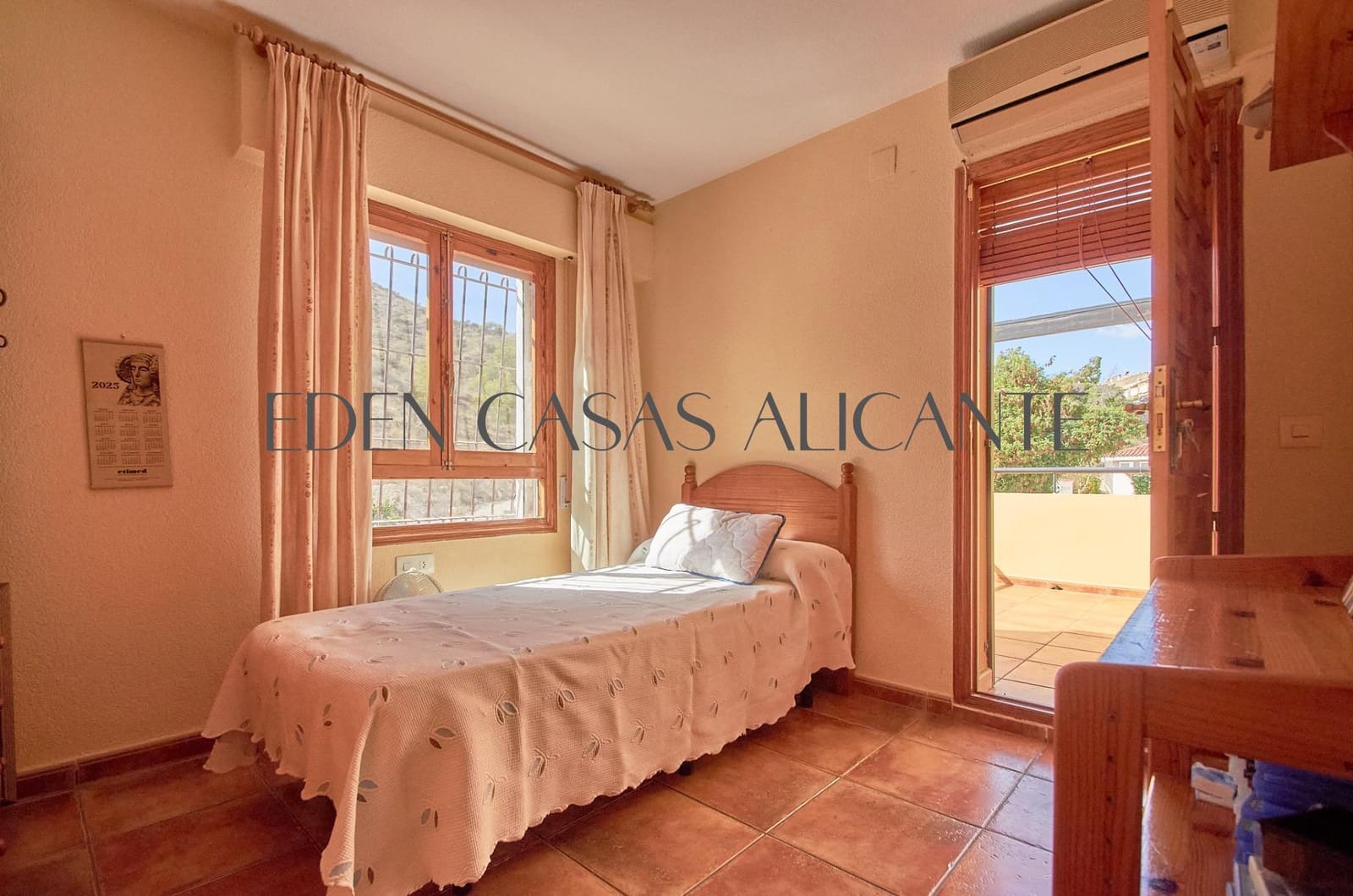 4 sovrum Villa till salu i El Campello med pool garage - 495 000 € (Ref: 9262785)