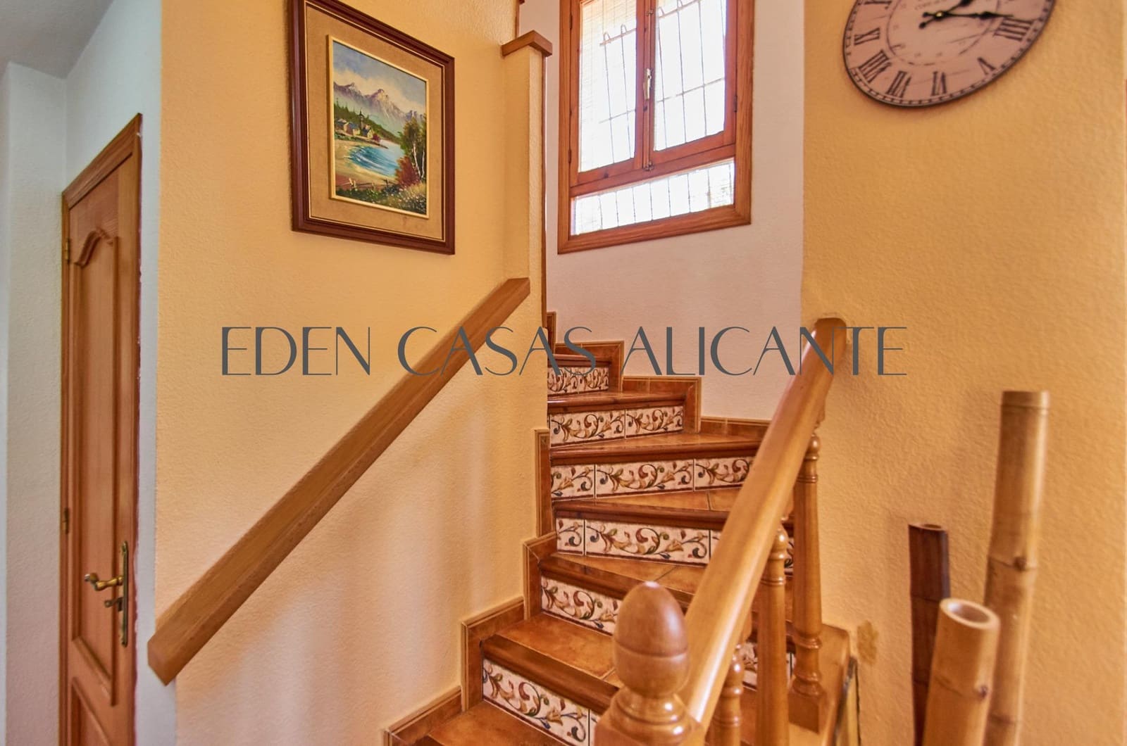 4 Zimmer Villa zu verkaufen in El Campello mit Pool Garage - 515.000 € (Ref: 9262785)