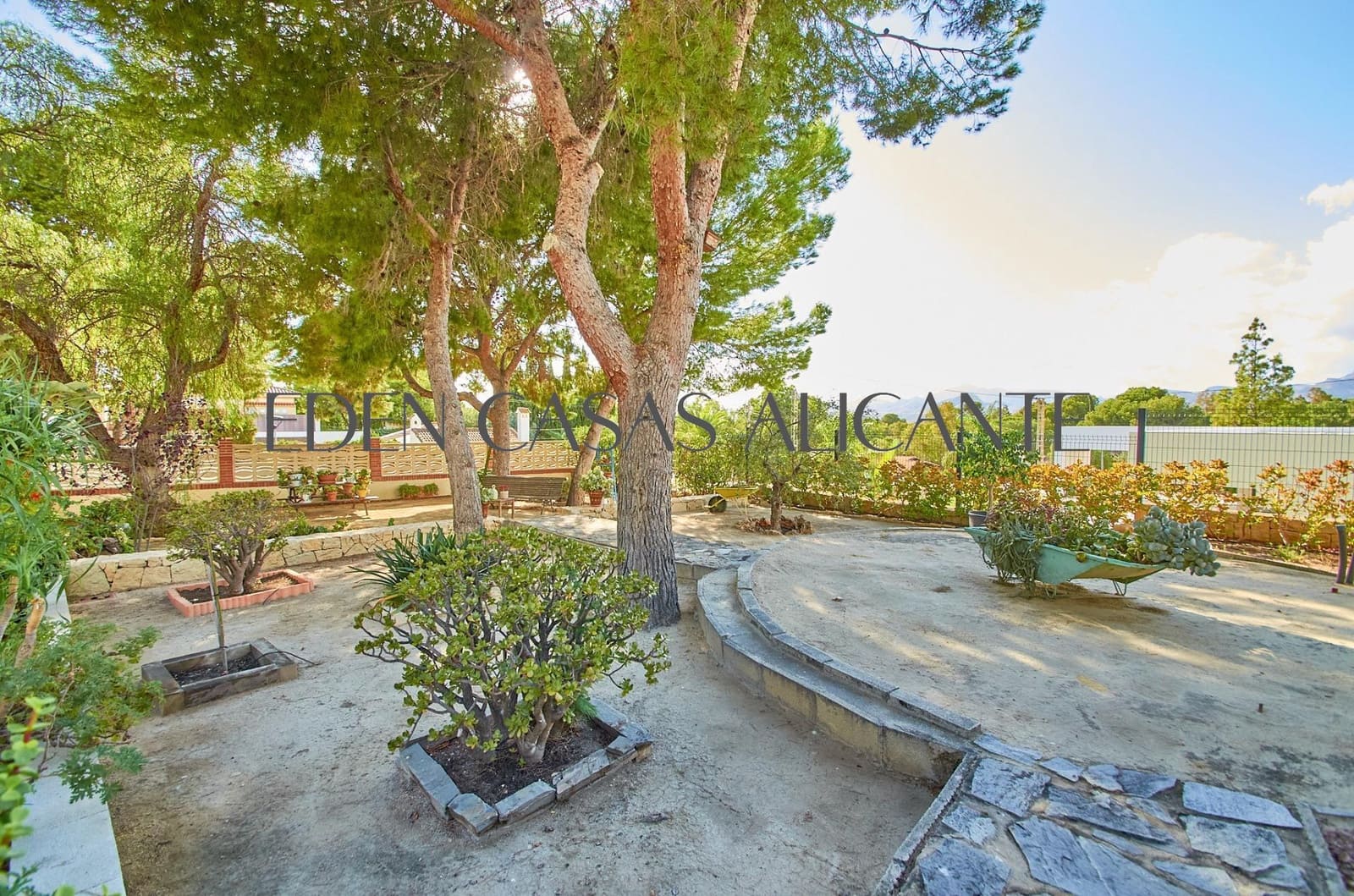 4 bedroom Villa for sale in Busot - € 360,000 (Ref: 9264324)