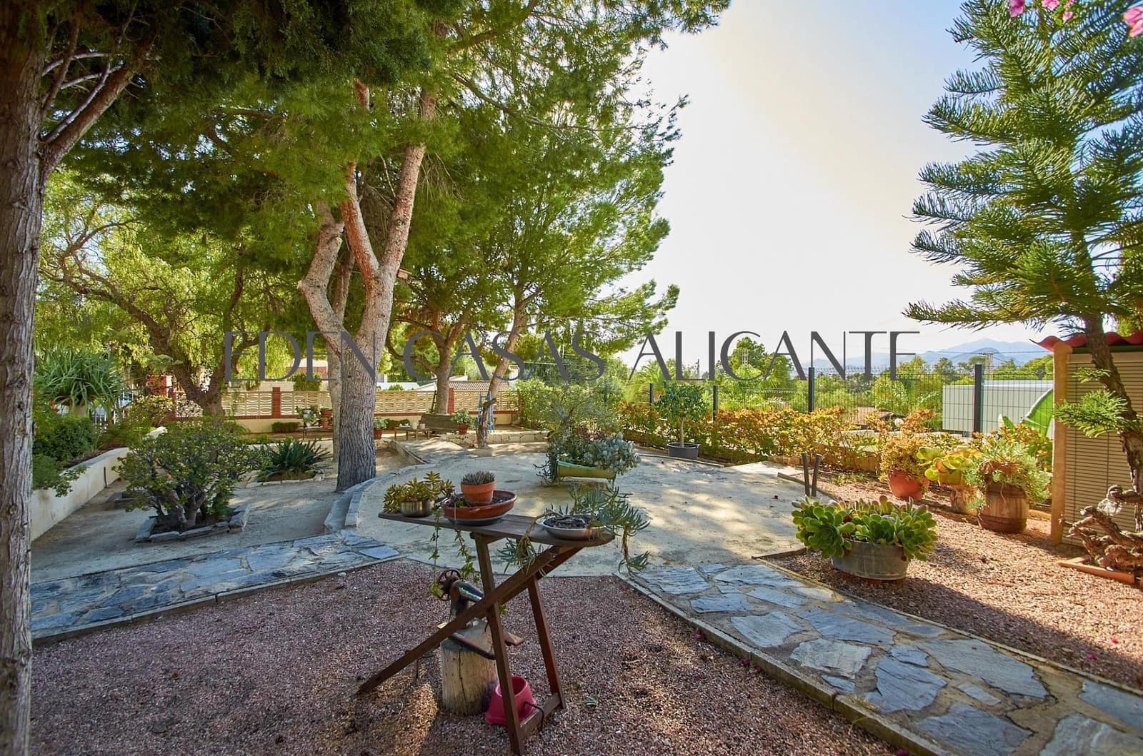 4 bedroom Villa for sale in Busot - € 360,000 (Ref: 9264324)