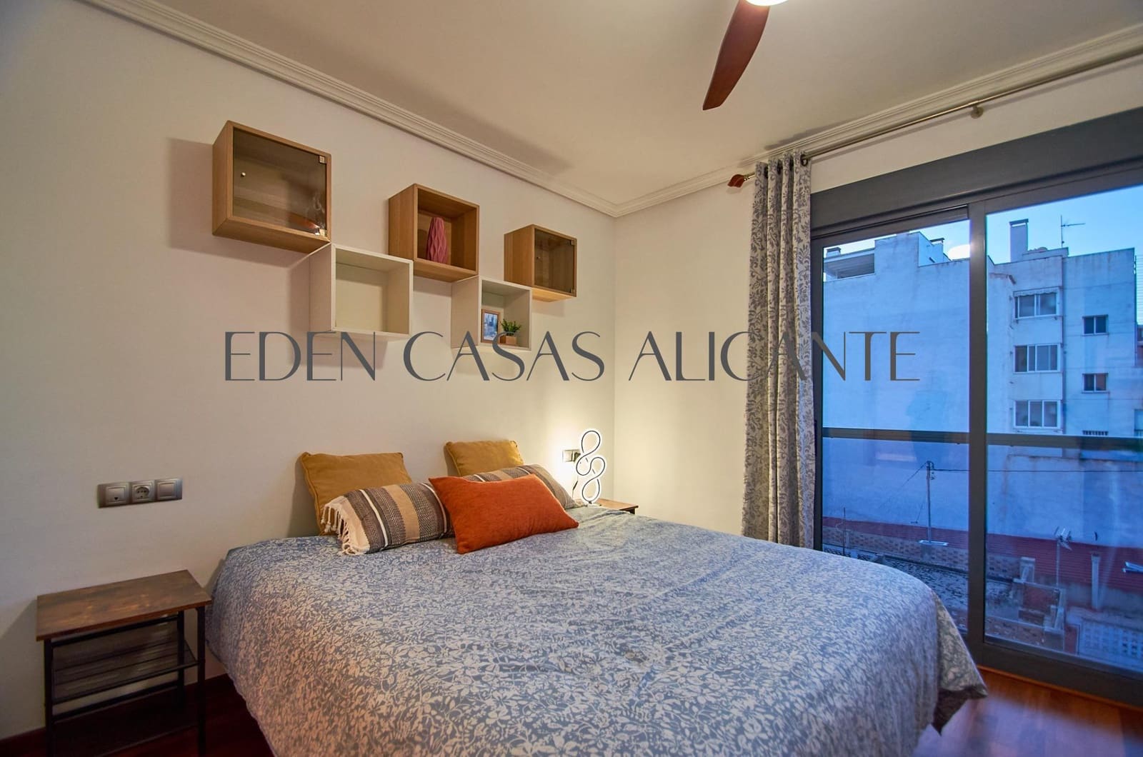 4 soverom Penthouse til salgs i El Campello med garasje - € 315 000 (Ref: 9303715)